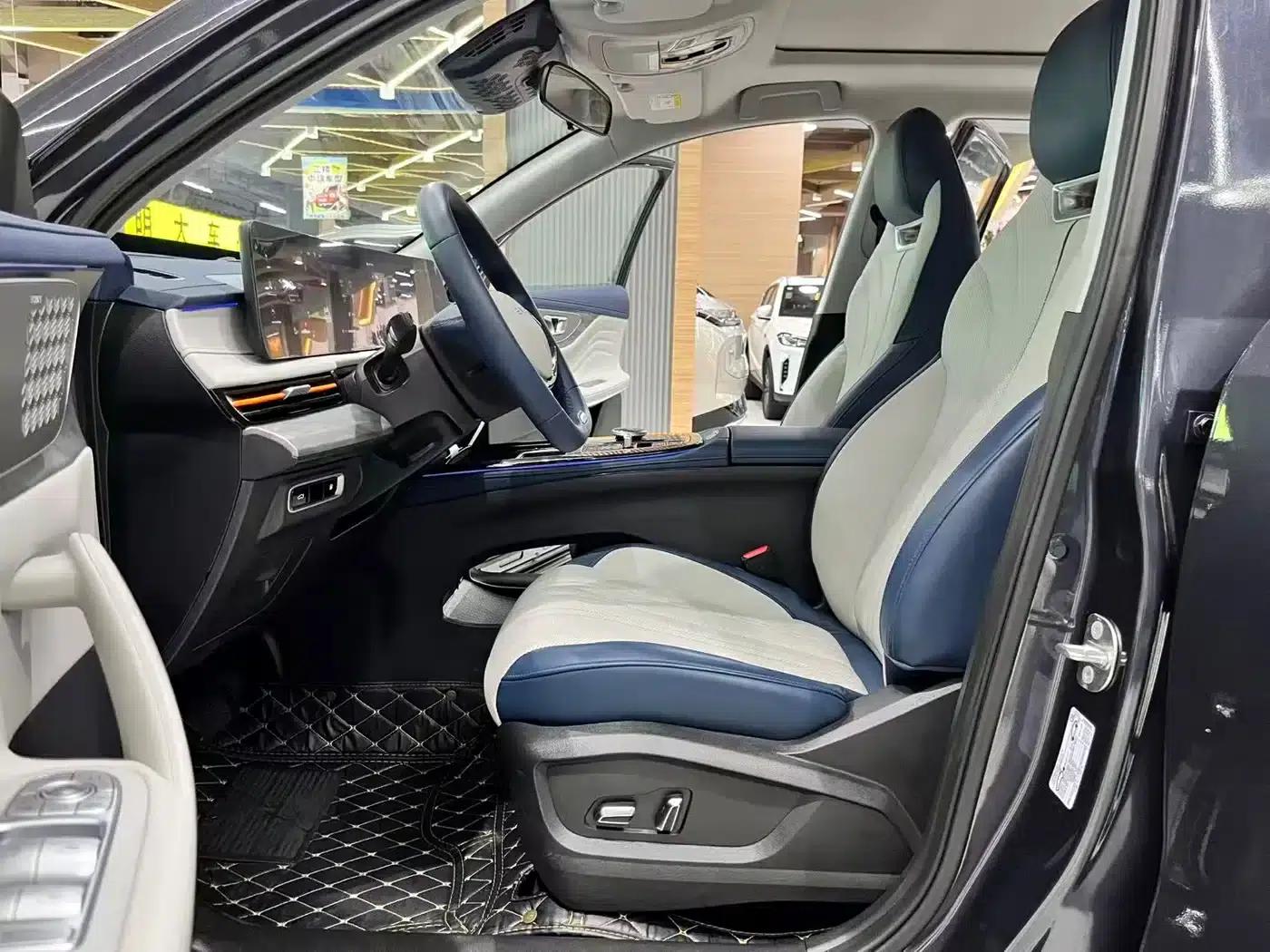 Exeed C-DM 2024 Model C-DM 1.5TCI 105KM Luxury Edition — миниатюра 9
