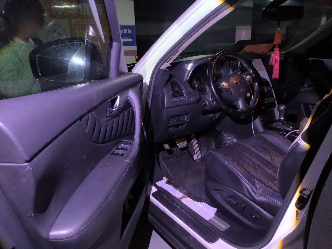 Infiniti FX 2011 FX35 Standard Edition — миниатюра 17