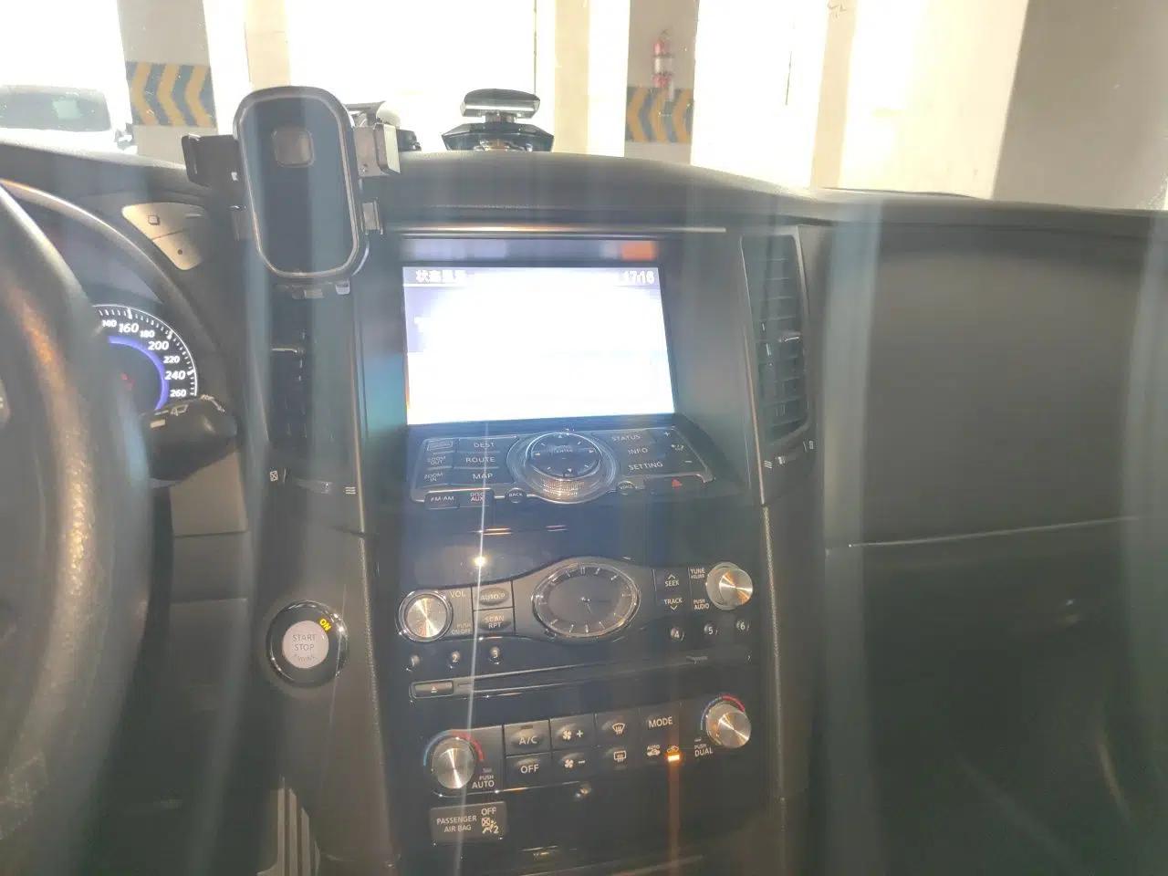 Infiniti FX 2011 FX35 Standard Edition — миниатюра 14