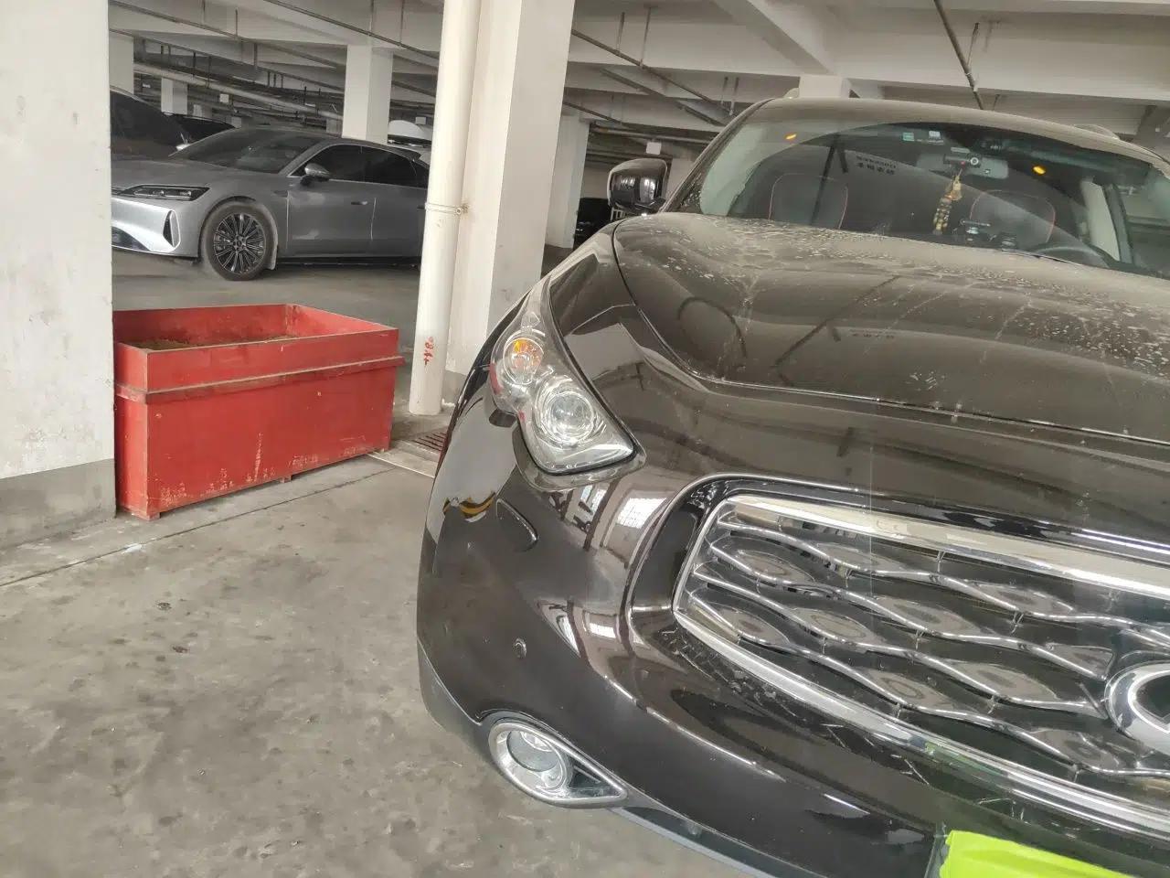 Infiniti FX 2011 FX35 Standard Edition — миниатюра 7