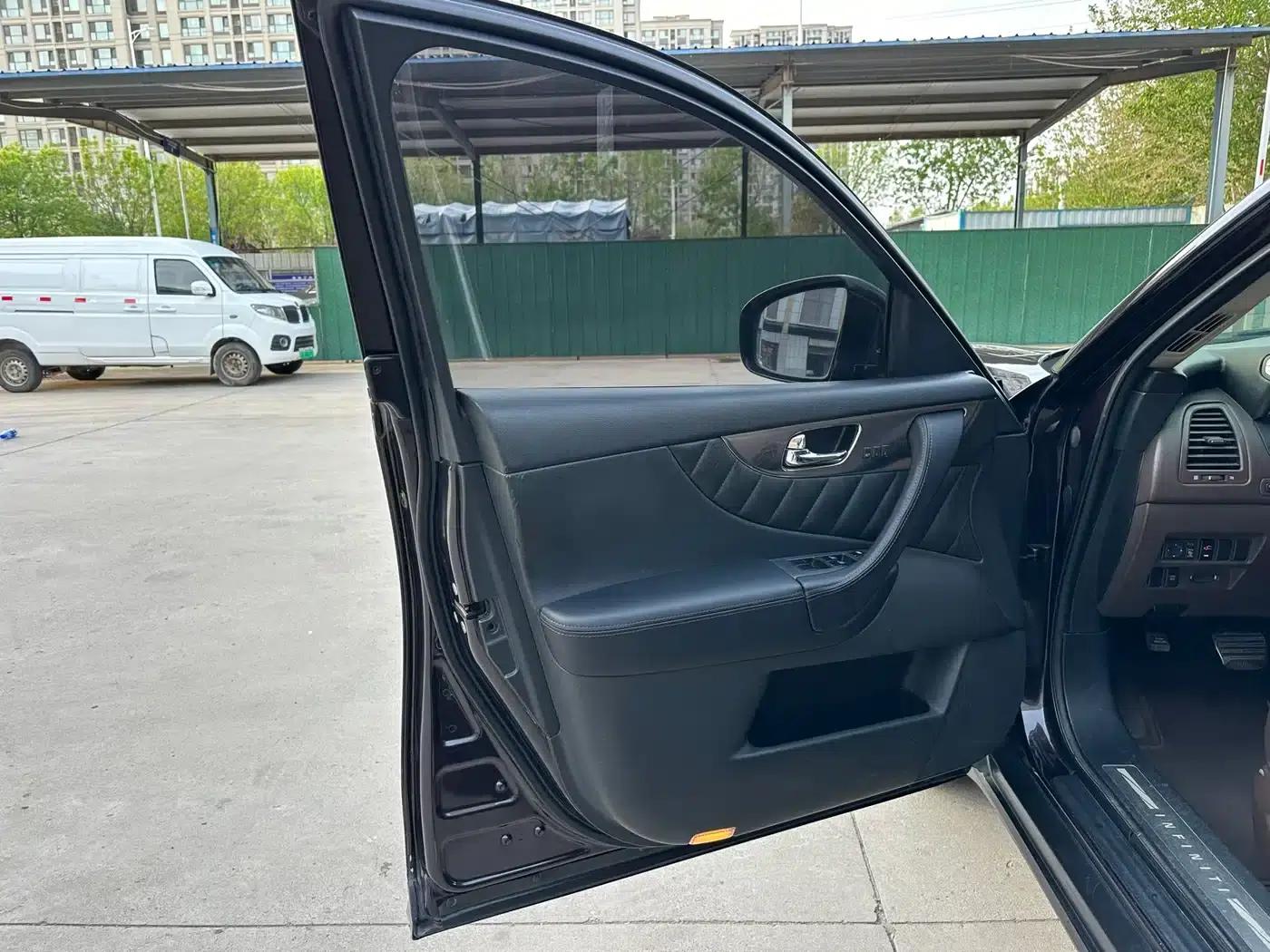 Infiniti FX 2011 FX35 Standard Edition — миниатюра 14
