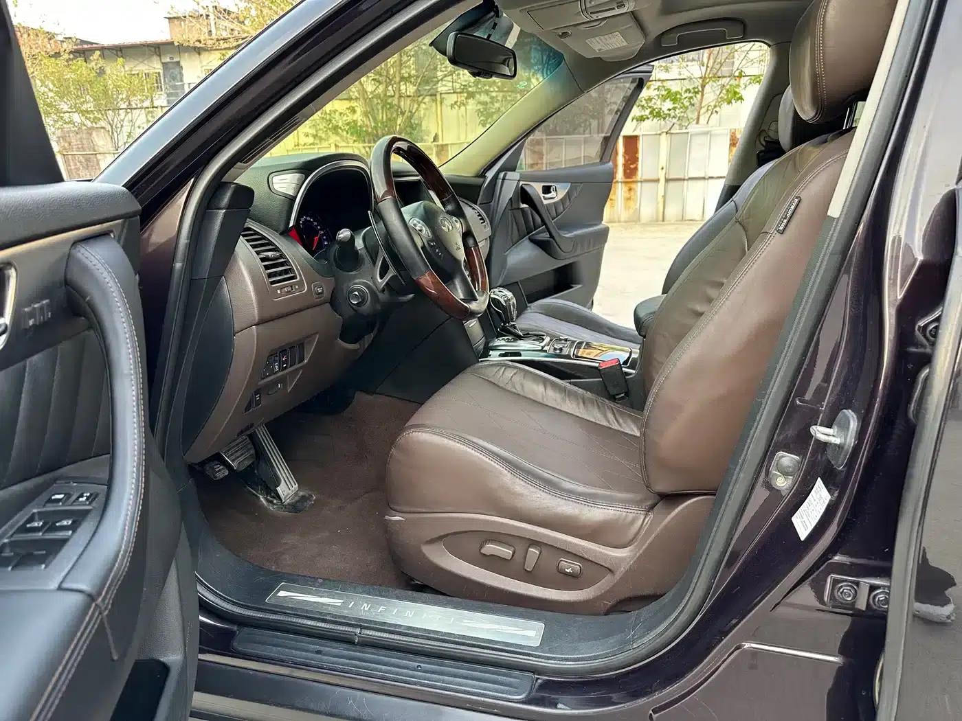 Infiniti FX 2011 FX35 Standard Edition — миниатюра 7