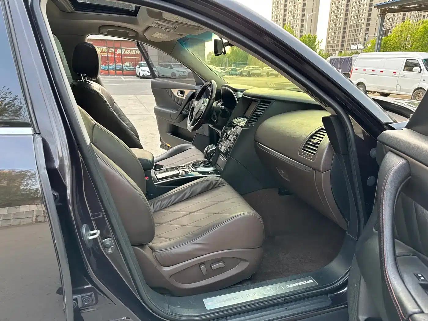 Infiniti FX 2011 FX35 Standard Edition — миниатюра 10