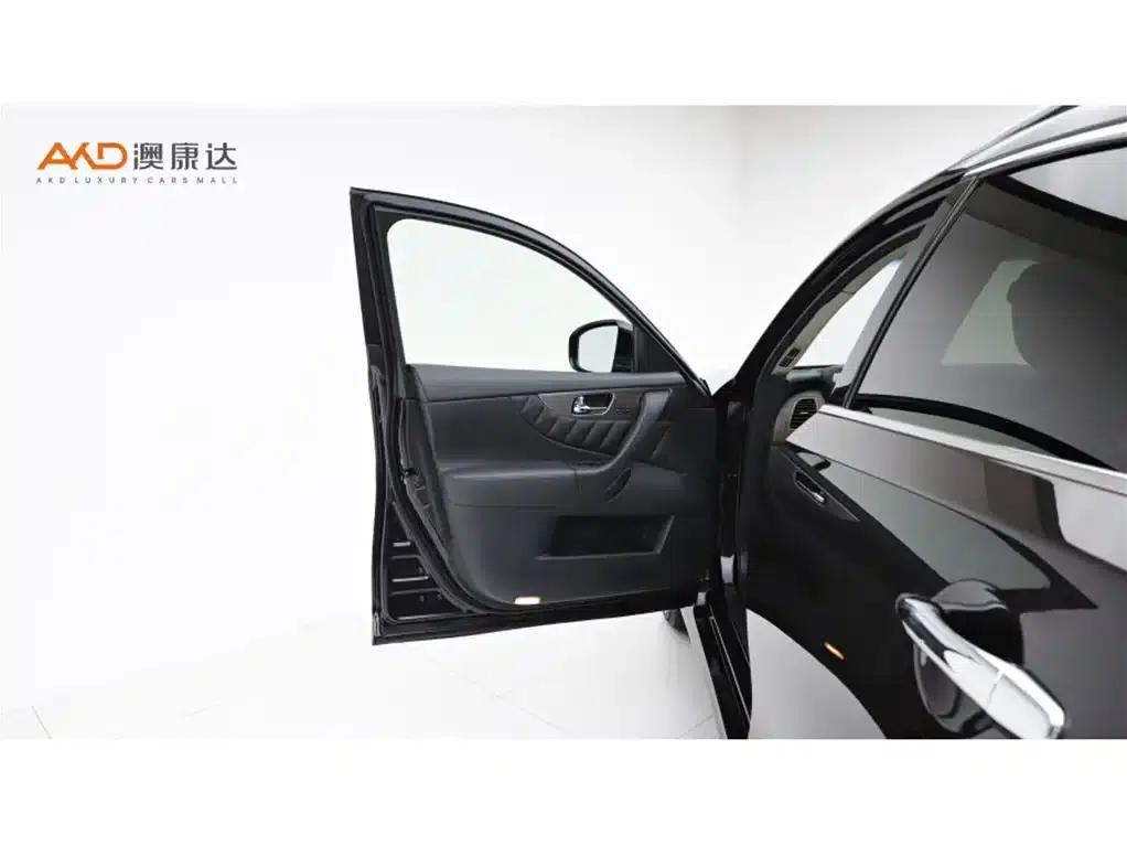 Infiniti QX70 2013 3.7L Super Edition — миниатюра 10