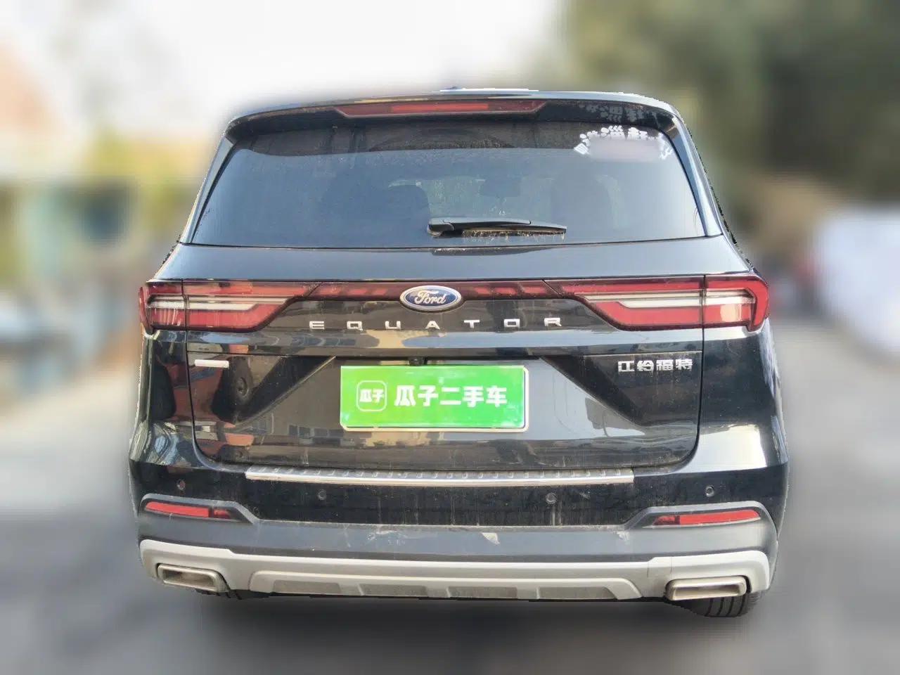 Ford Equator 2023 EcoBoost 225 Premier 7-Seater (2/3/2) — миниатюра 5