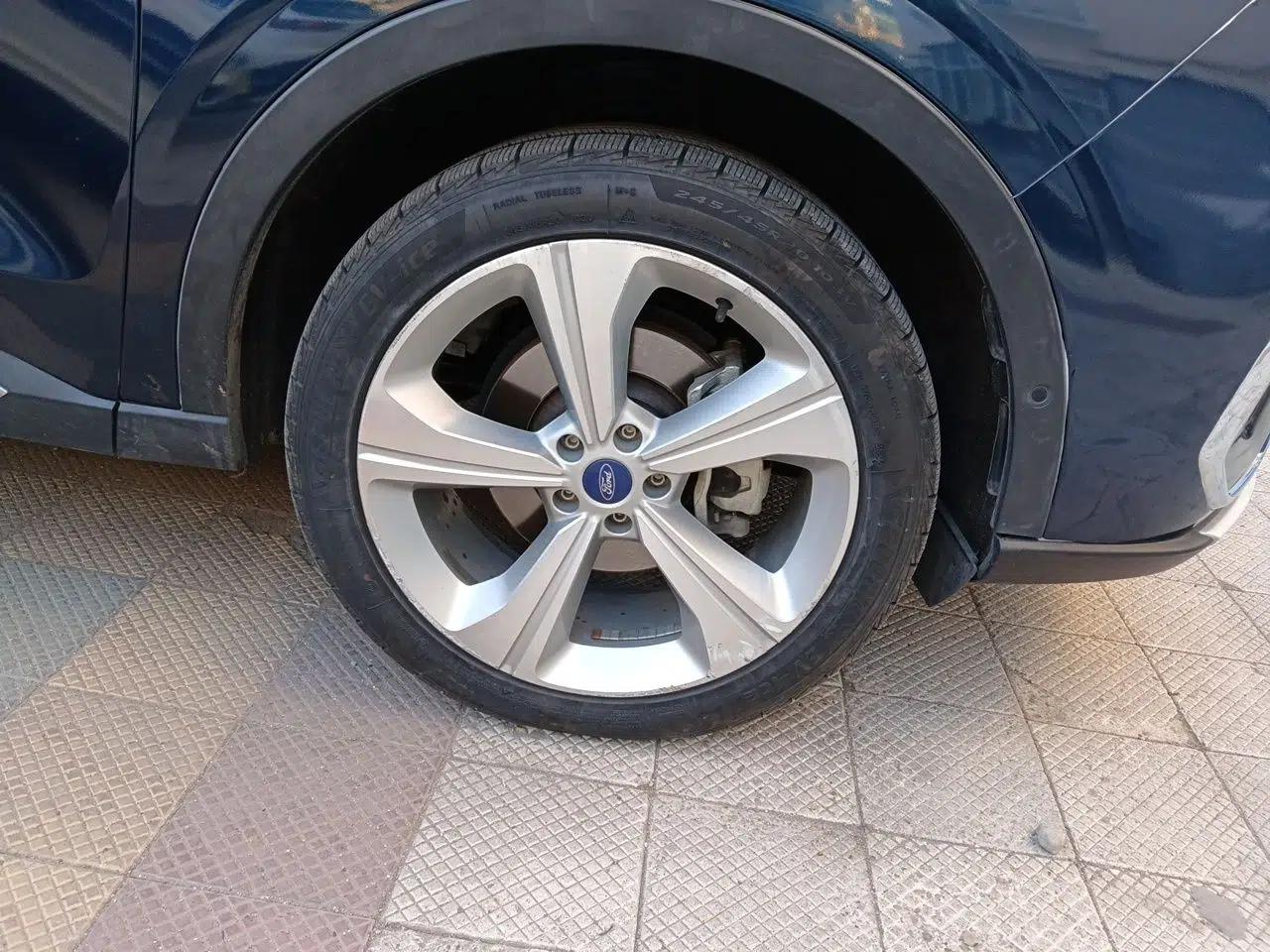 Ford Equator 2021 EcoBoost 225 Premier PLUS 6-Seater — миниатюра 8