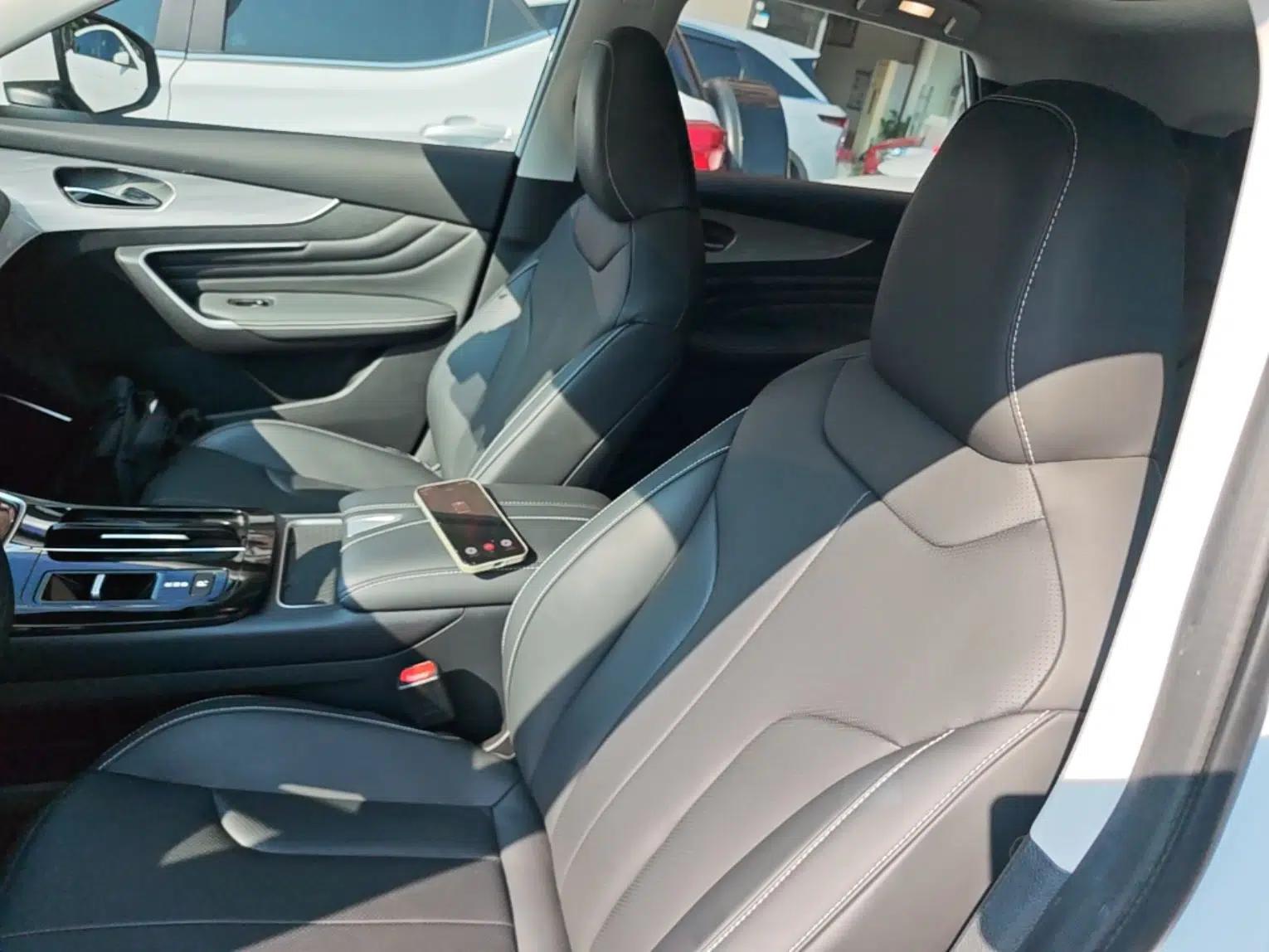Venucia V DD-i 2025 Orca 150km Joyful Journey Edition — миниатюра 17