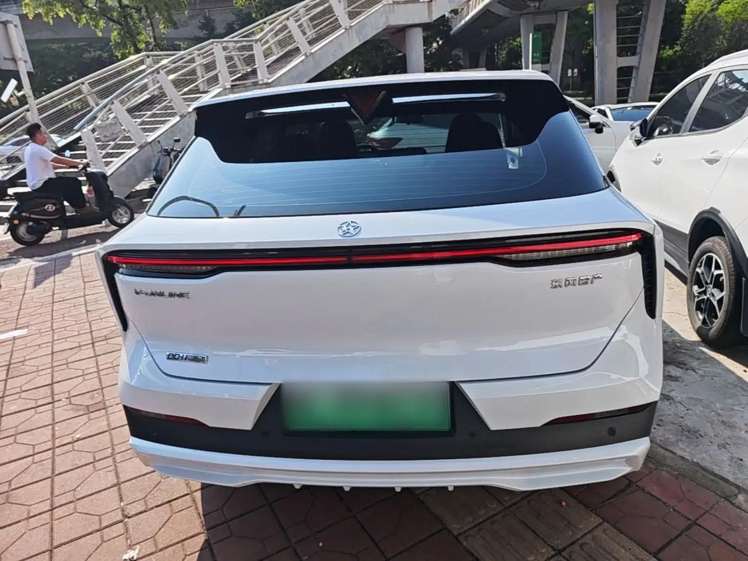 Venucia V DD-i 2025 Orca 150km Joyful Journey Edition — миниатюра 3