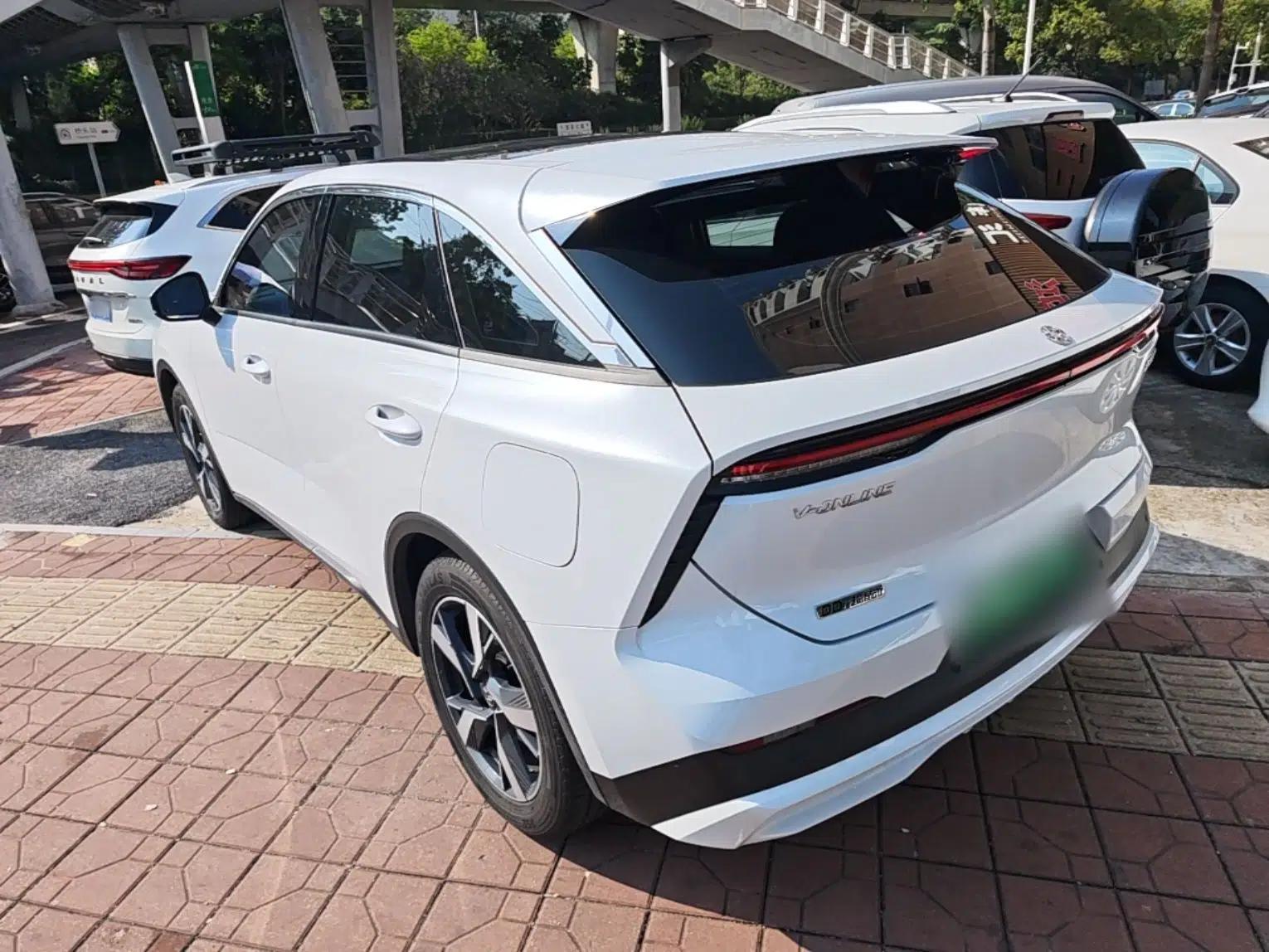 Venucia V DD-i 2025 Orca 150km Joyful Journey Edition — миниатюра 7