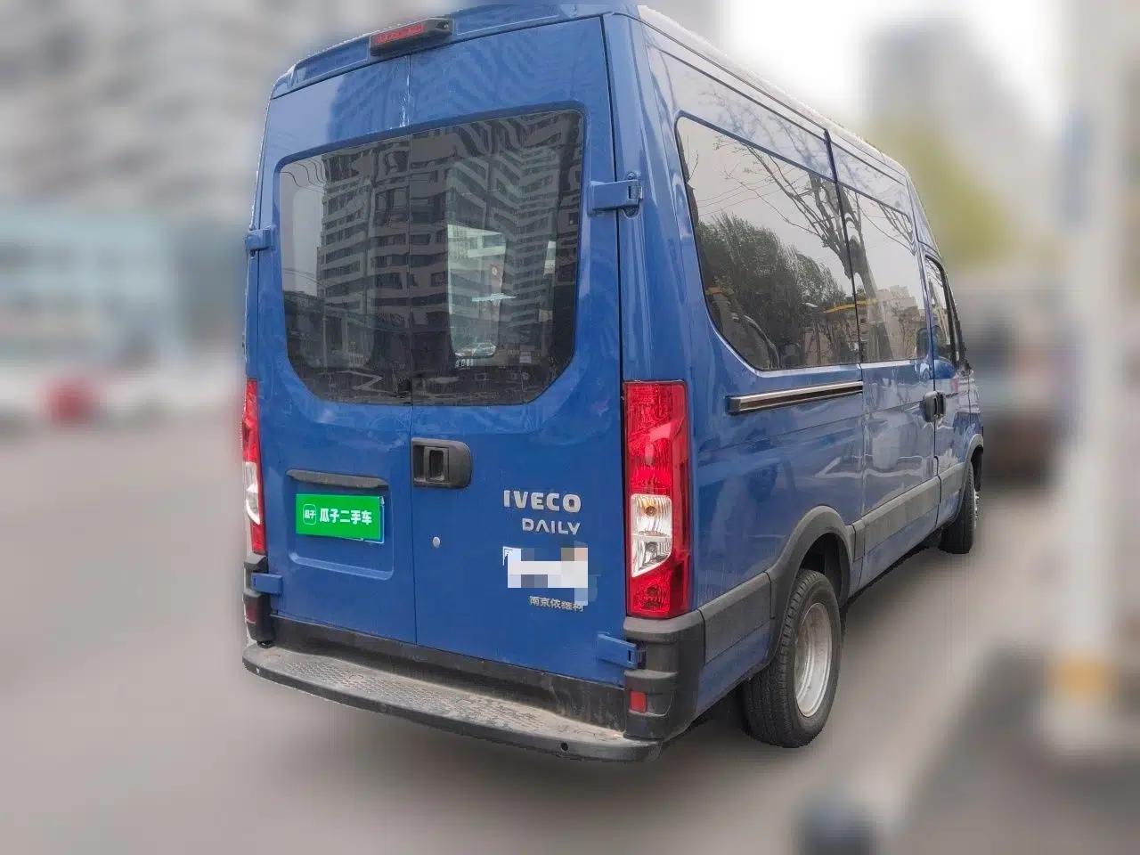 Iveco Eurocargo  — миниатюра 6