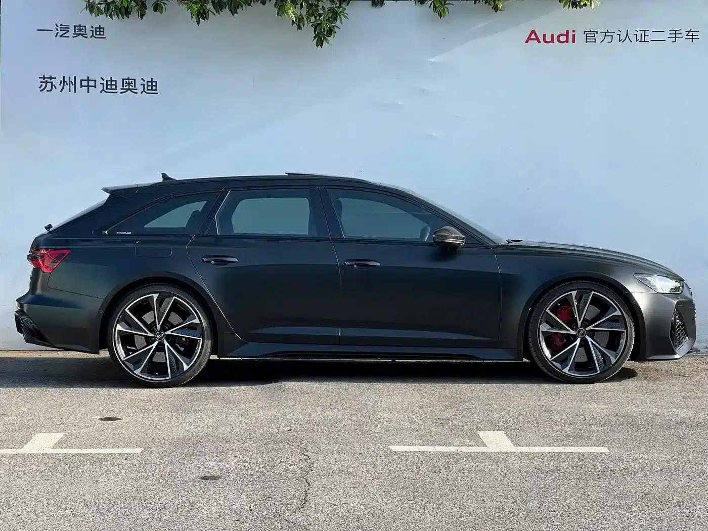 2024 Audi RS 6 RS 6 4.0T Avant Performance — миниатюра 3