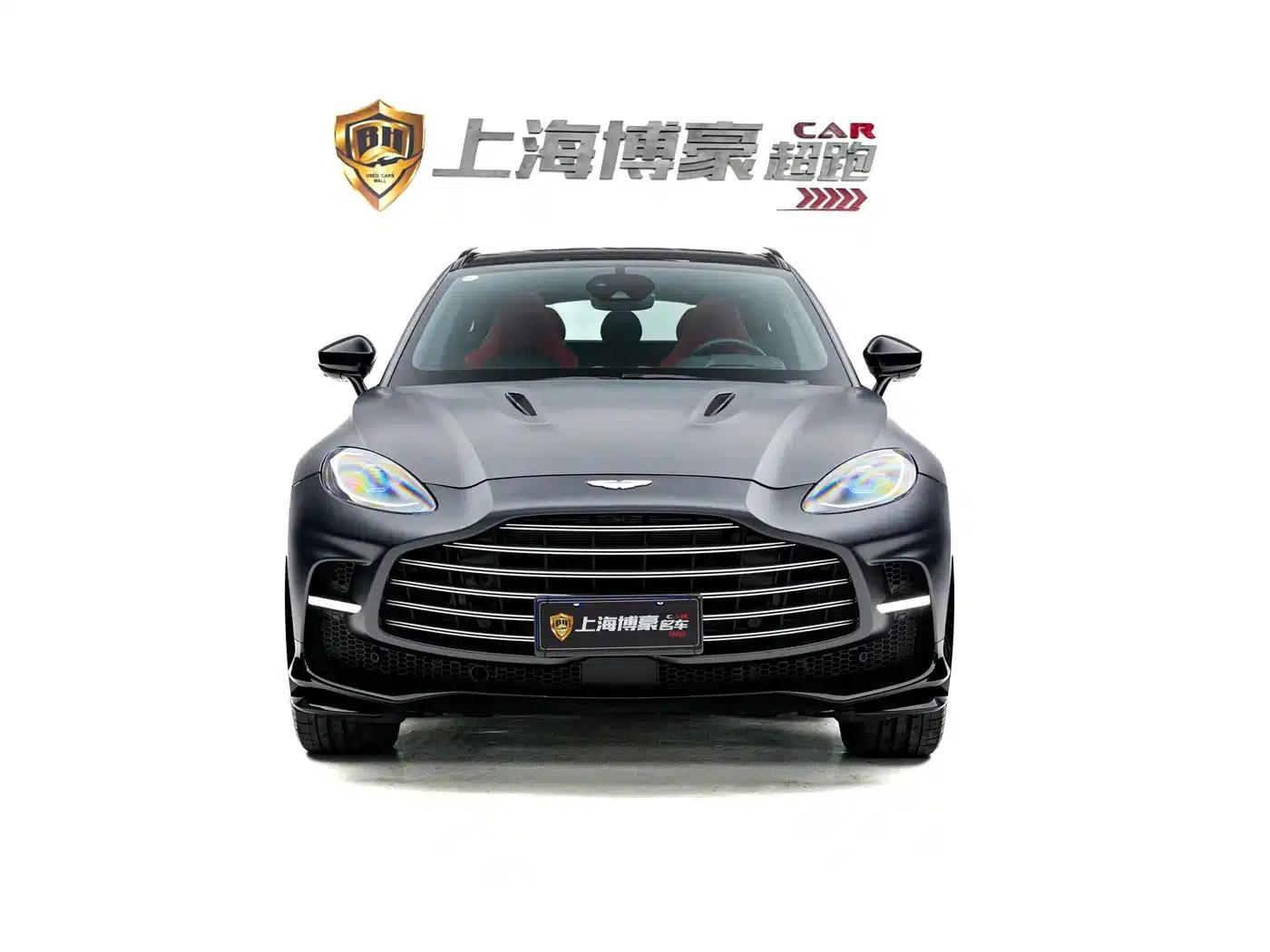 Aston Martin DBX 2024 4.0T V8 707 — миниатюра 3