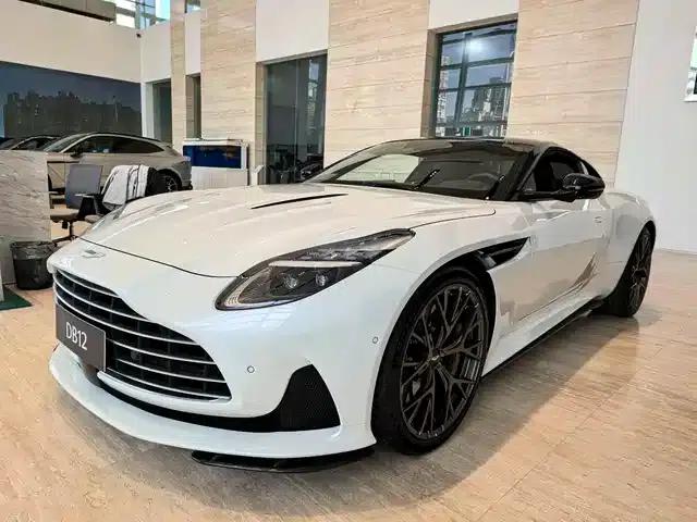 Aston Martin DB12 2025 4.0T V8 Coupe