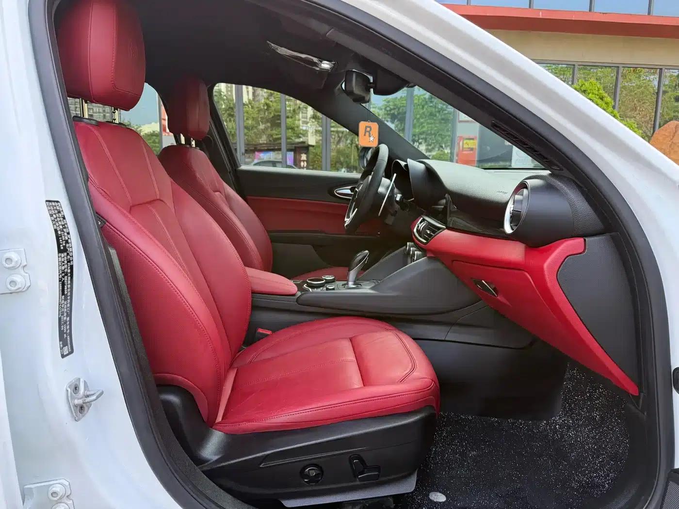 Giulia Juliet 2017 2.0T 200HP Elite Edition — миниатюра 14