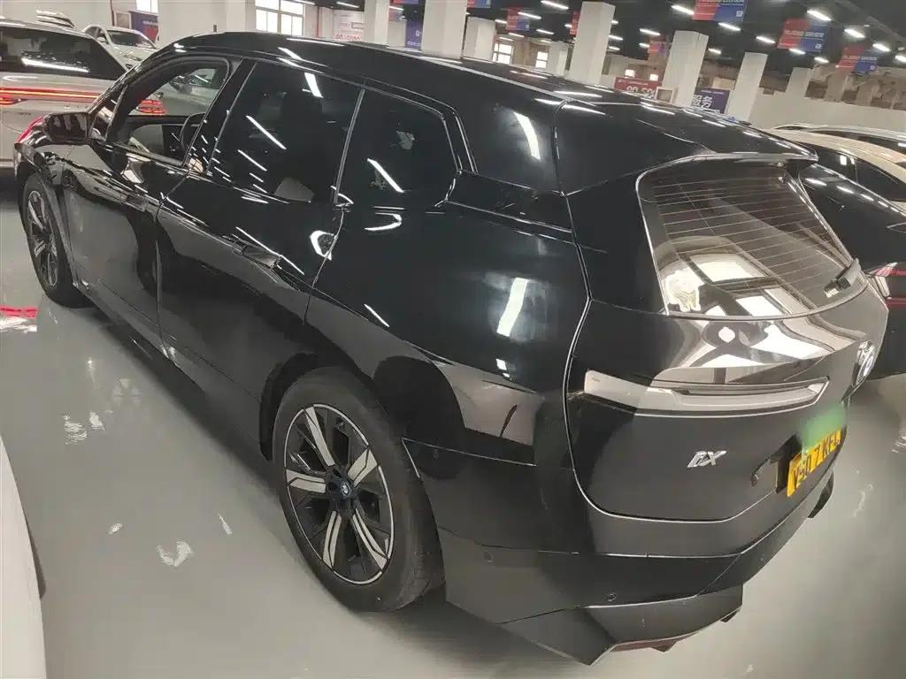 BMW iX 2022 xDrive40 — миниатюра 23