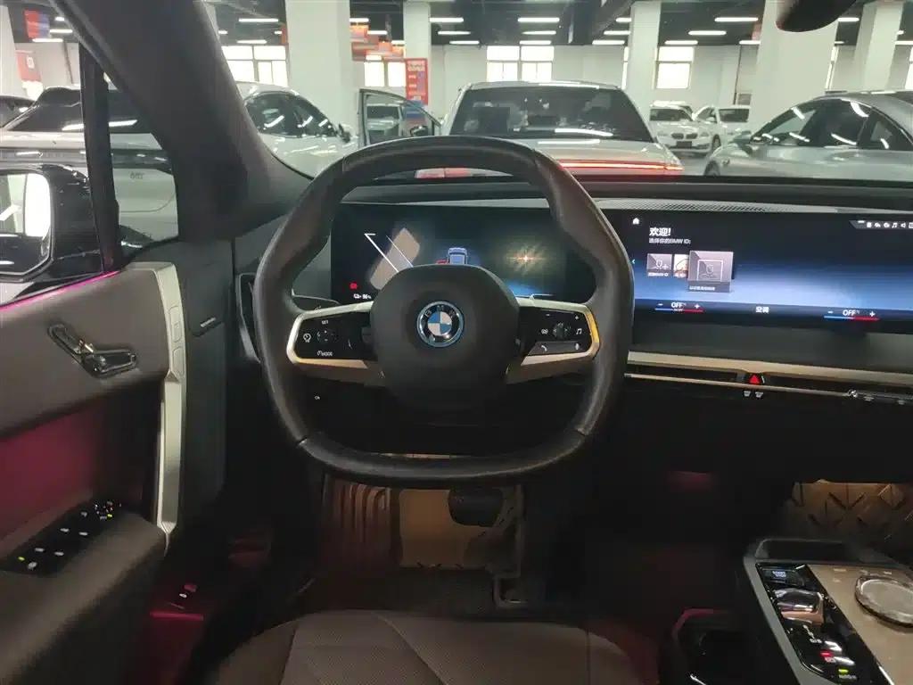 BMW iX 2022 xDrive40 — миниатюра 7