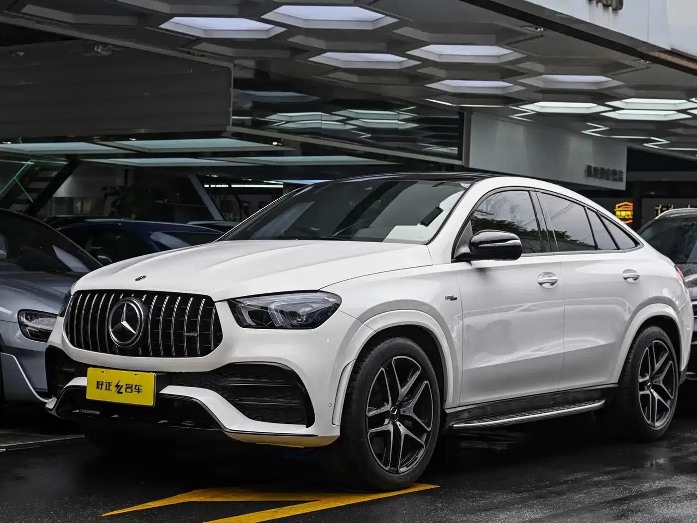 2022 Mercedes-Benz GLE Coupe AMG Model: AMG GLE 53 4MATIC+ Coupe SUV — миниатюра 1