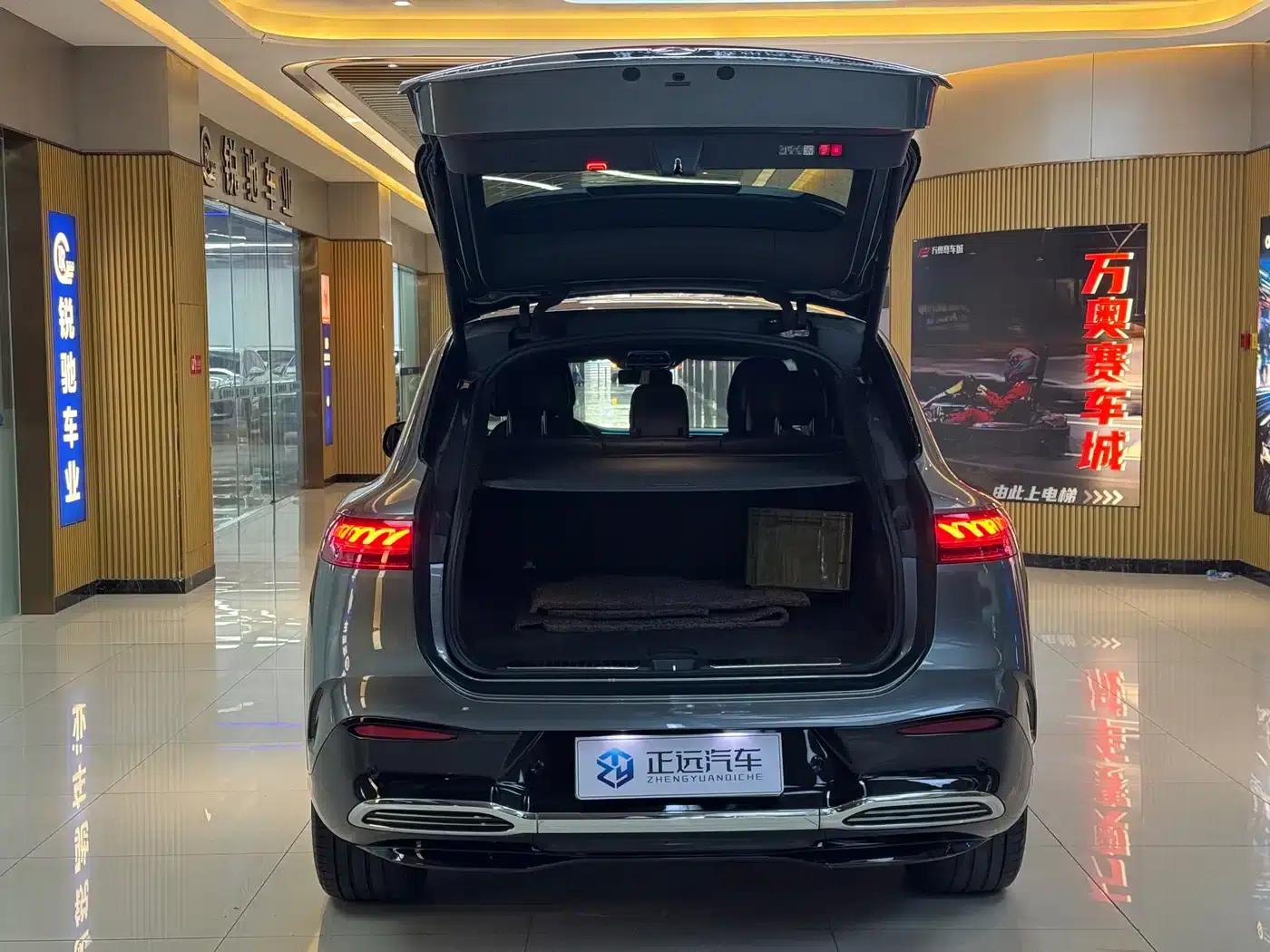 Mercedes-Benz EQS SUV 2023 450 4MATIC Pioneer Edition — миниатюра 21