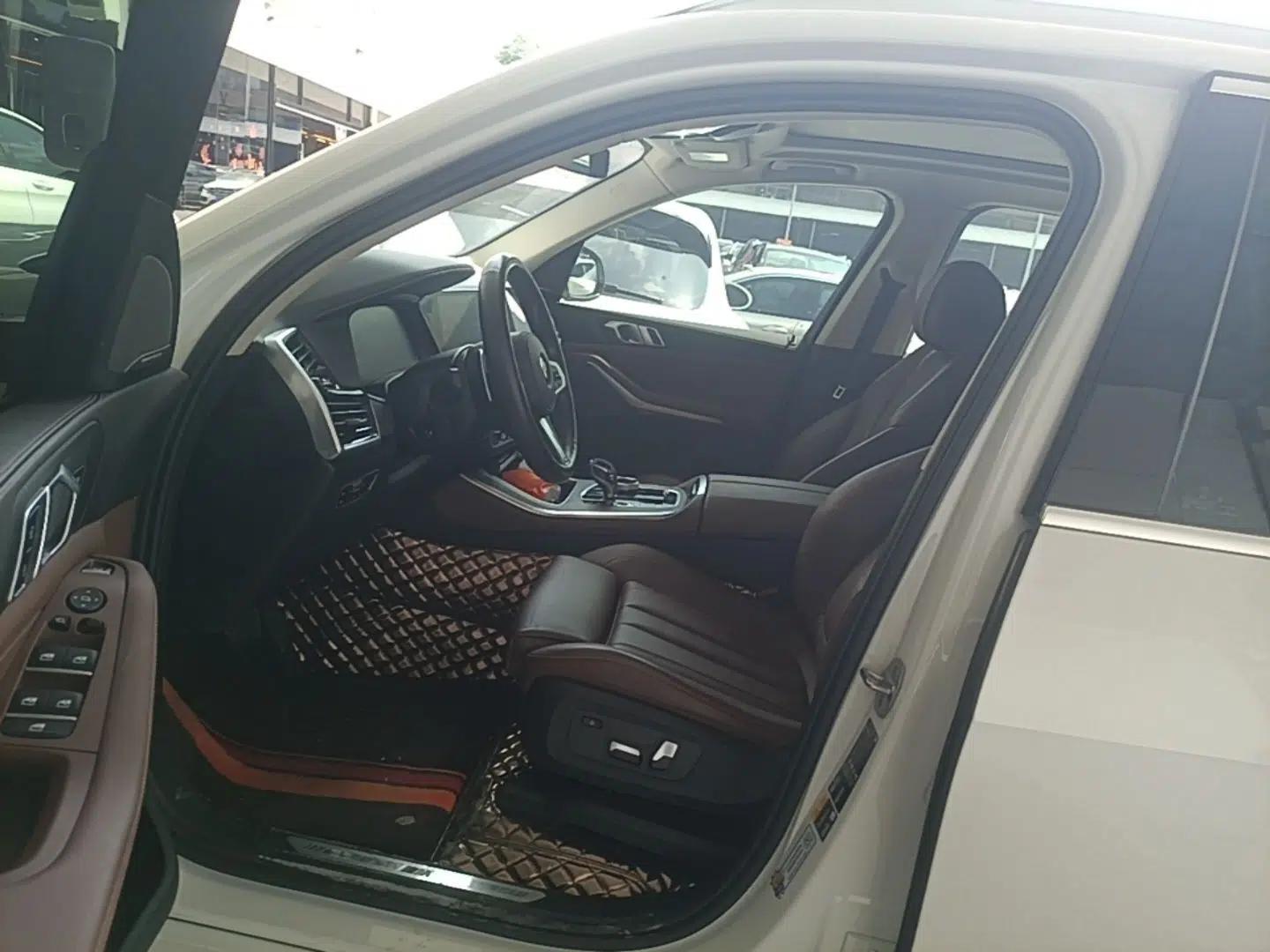 BMW X5 New Energy 2021 xDrive45e M Sport Package — миниатюра 18