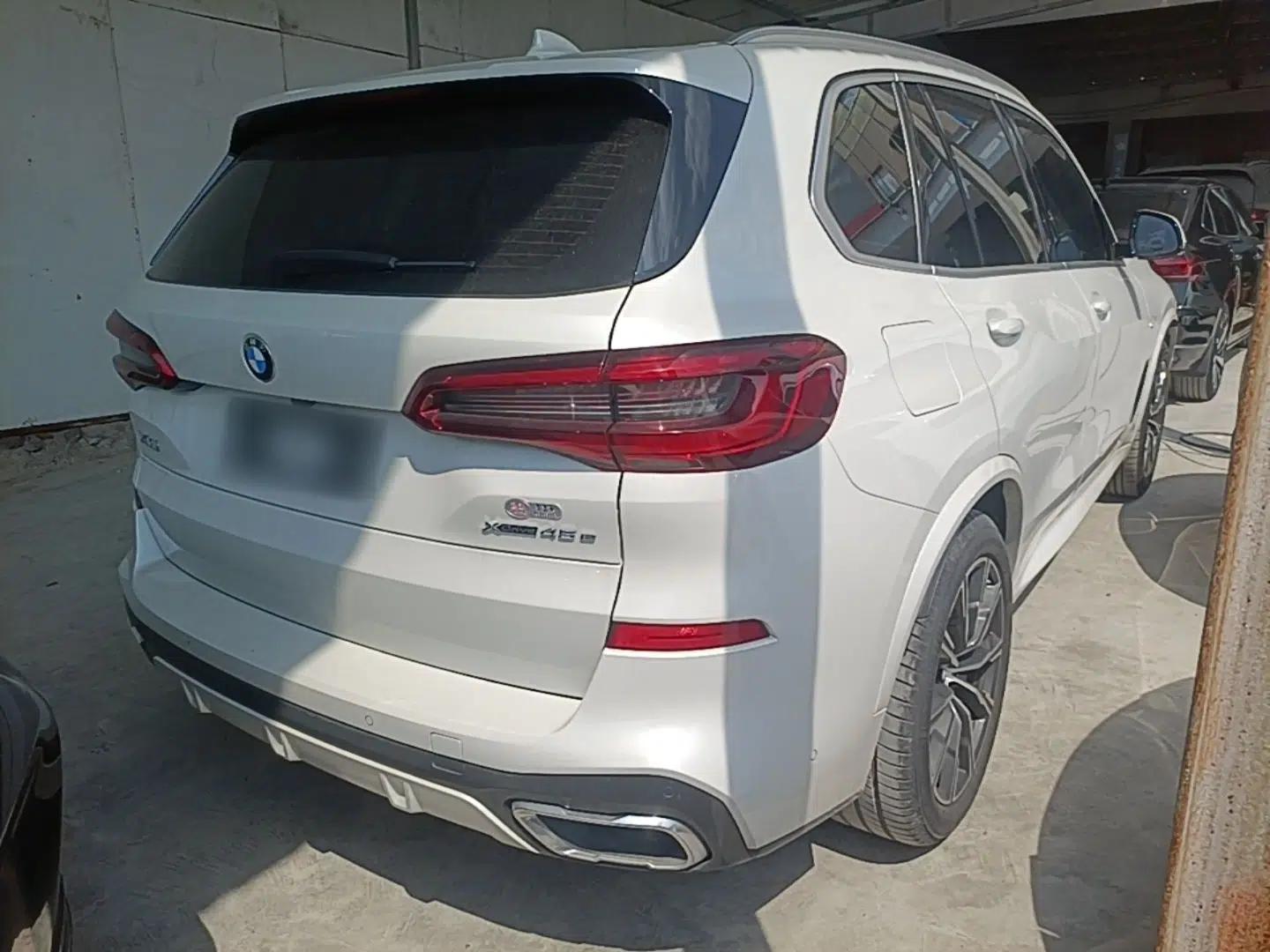 BMW X5 New Energy 2021 xDrive45e M Sport Package — миниатюра 6