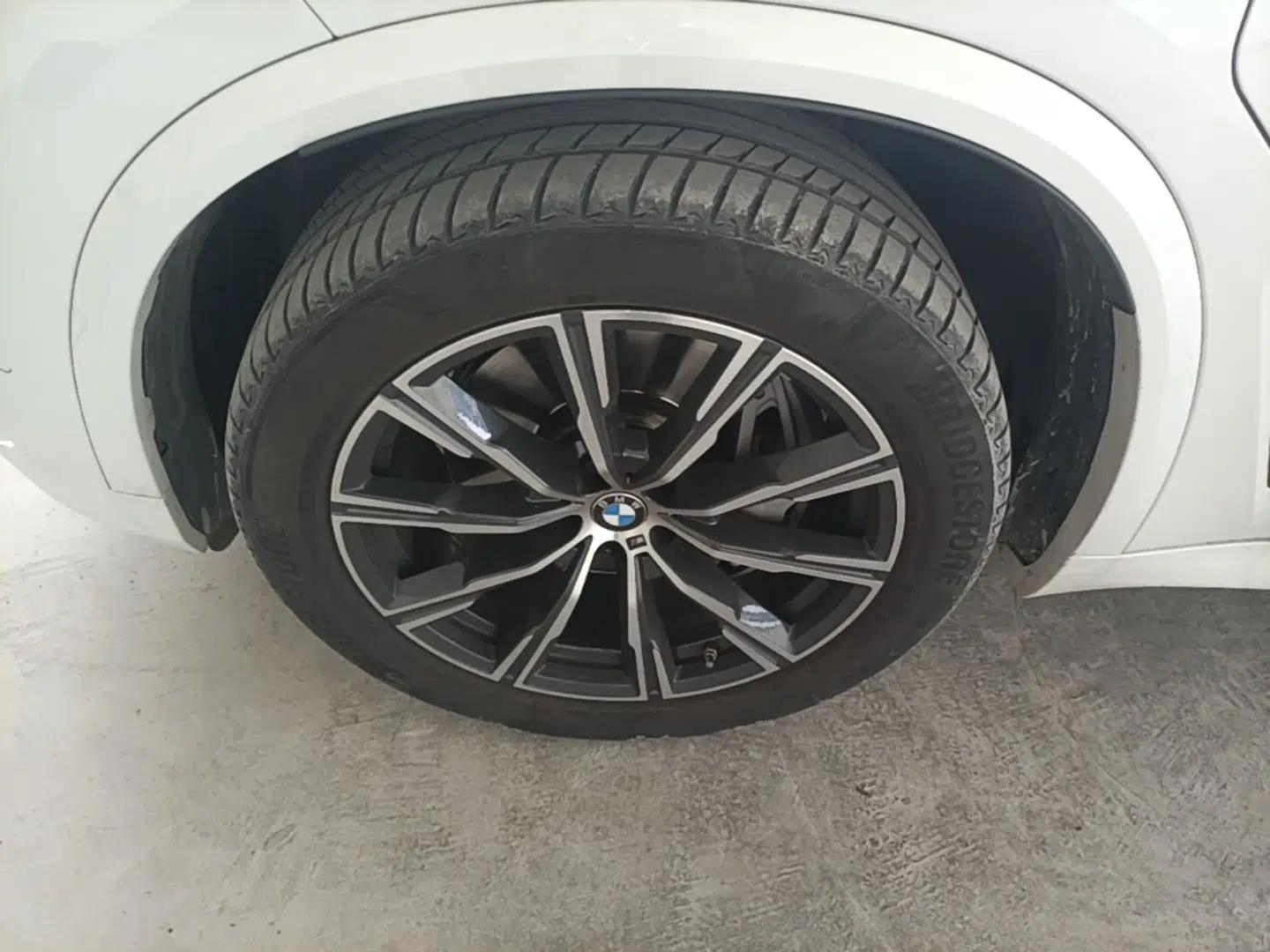 BMW X5 New Energy 2021 xDrive45e M Sport Package — миниатюра 8