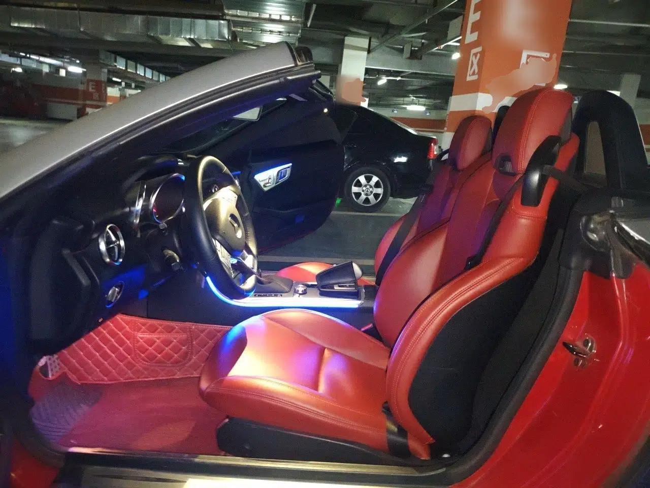 Mercedes-Benz SLK-Class 2011 SLK 200 Fashion Model — миниатюра 16