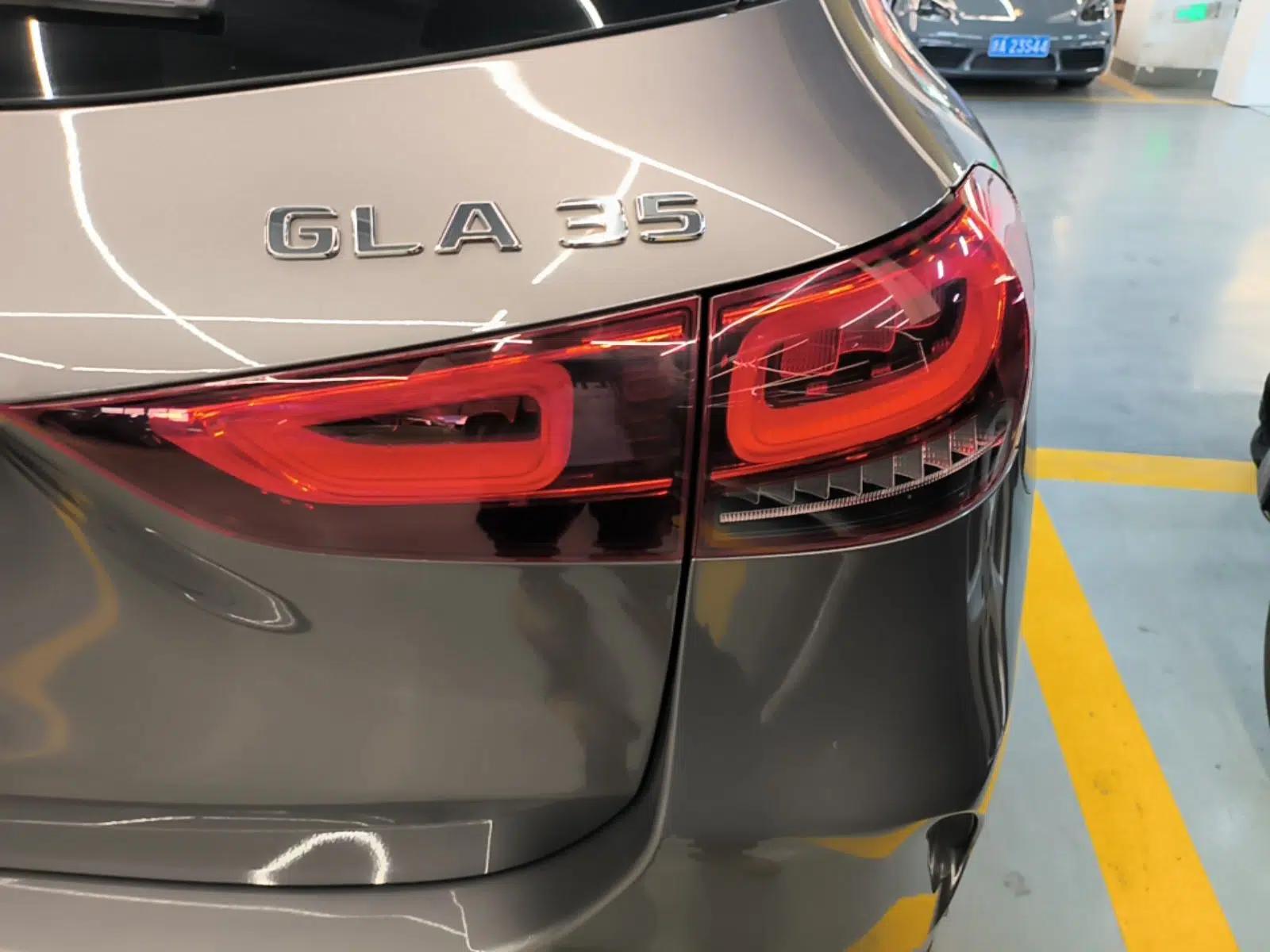 Mercedes-Benz GLA AMG 2021 AMG GLA 35 4MATIC — миниатюра 7