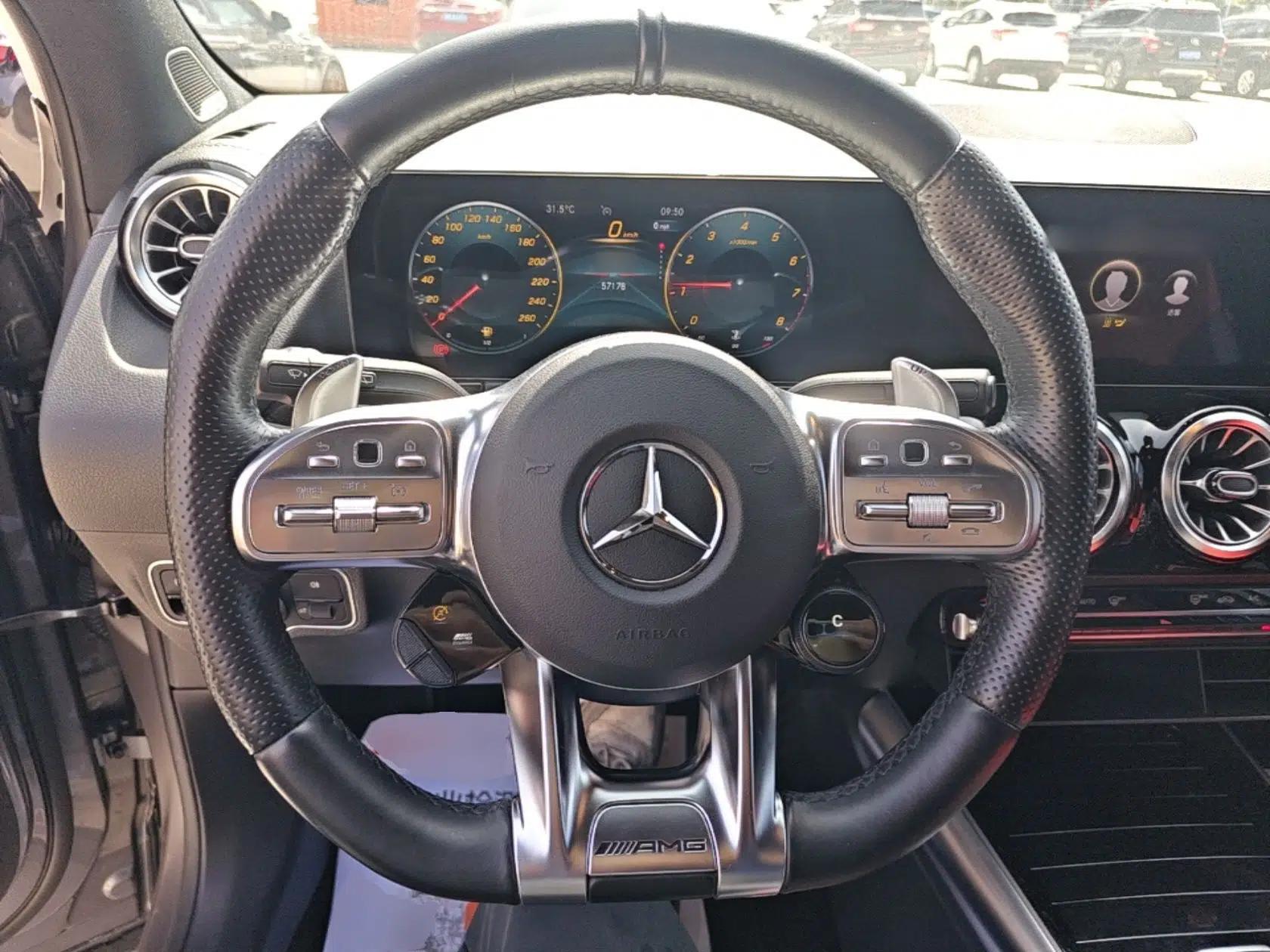 Mercedes-Benz GLA AMG 2021 AMG GLA 35 4MATIC — миниатюра 14