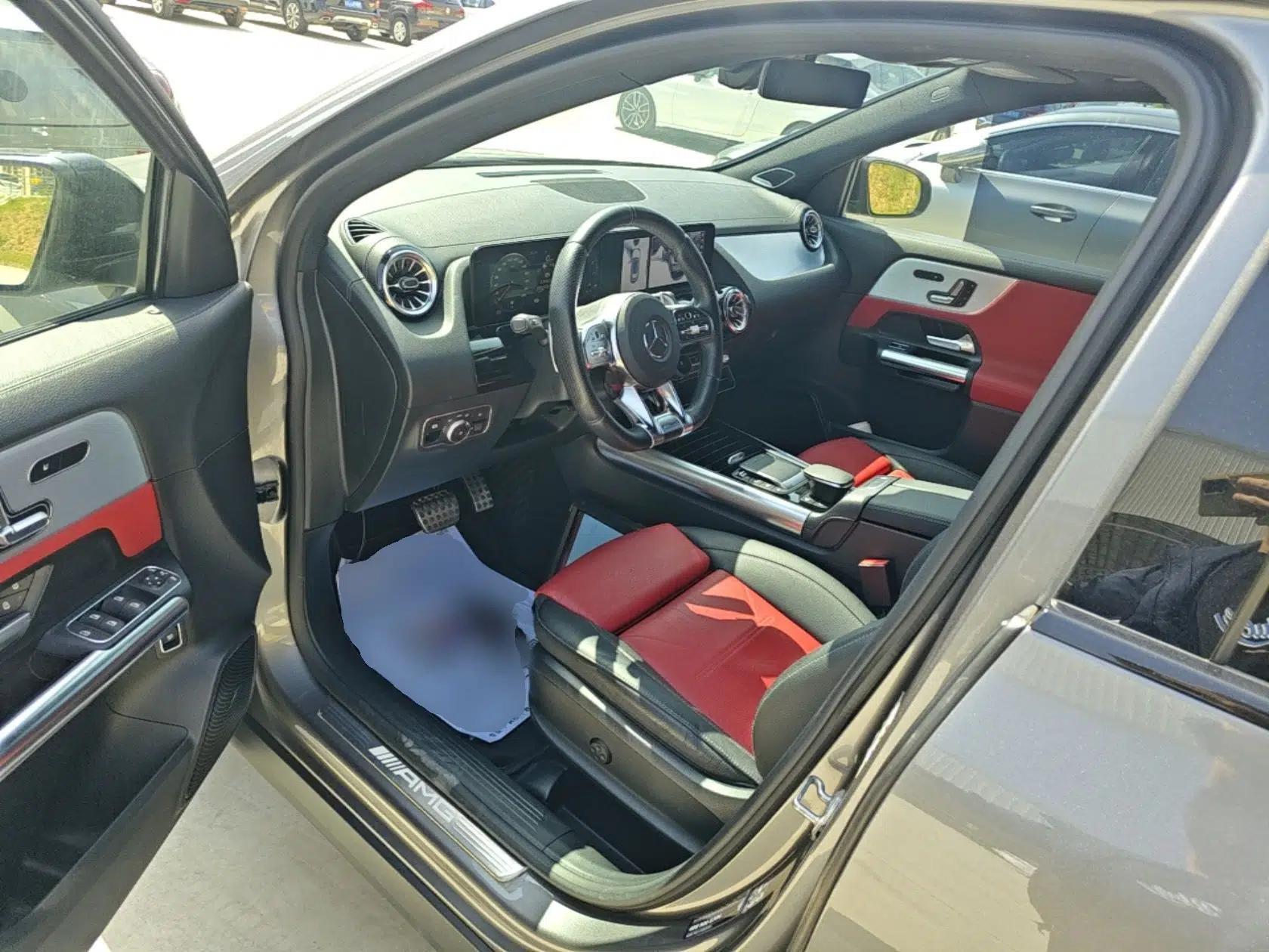 Mercedes-Benz GLA AMG 2021 AMG GLA 35 4MATIC — миниатюра 18