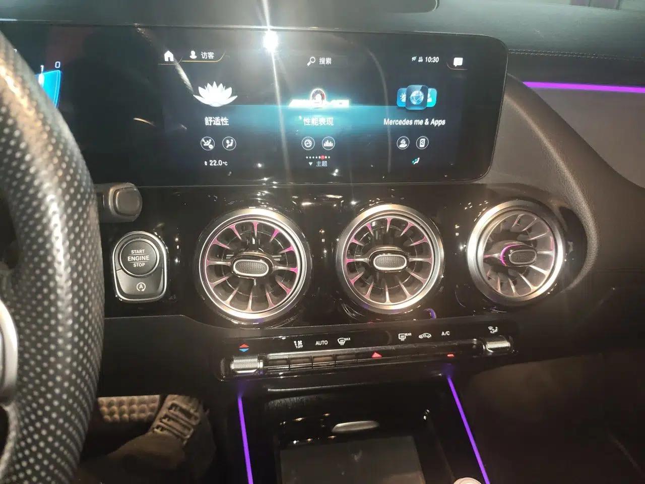 Mercedes-Benz GLA AMG 2022 AMG GLA 35 4MATIC — миниатюра 14