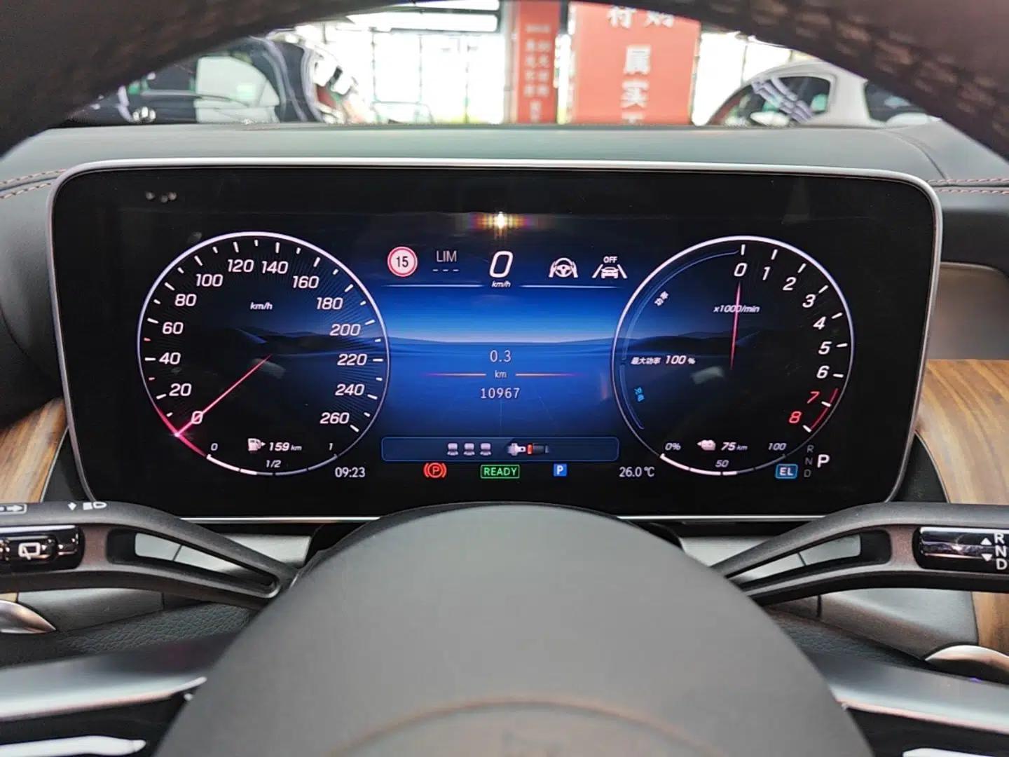Mercedes-Benz GLC New Energy 2025 350 e L 4MATIC Collector's Edition — миниатюра 14