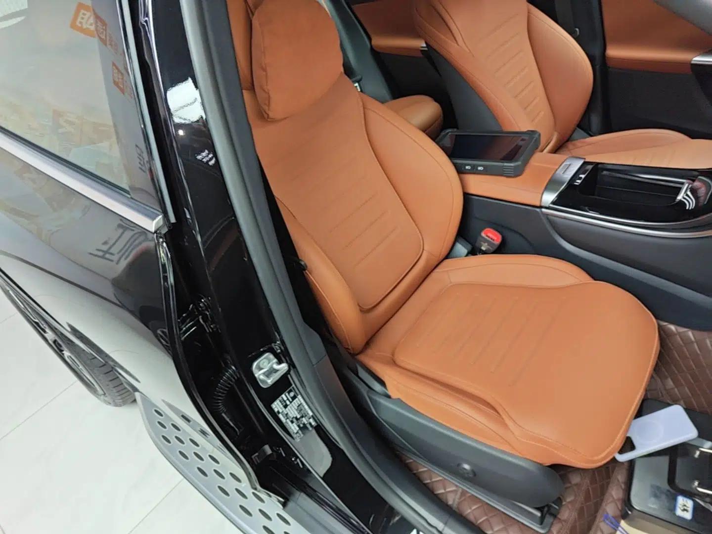 Mercedes-Benz GLC New Energy 2025 350 e L 4MATIC Collector's Edition — миниатюра 23