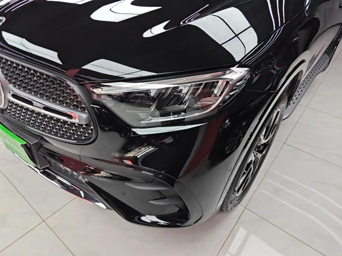 Mercedes-Benz GLC New Energy 2025 350 e L 4MATIC Collector's Edition — миниатюра 5