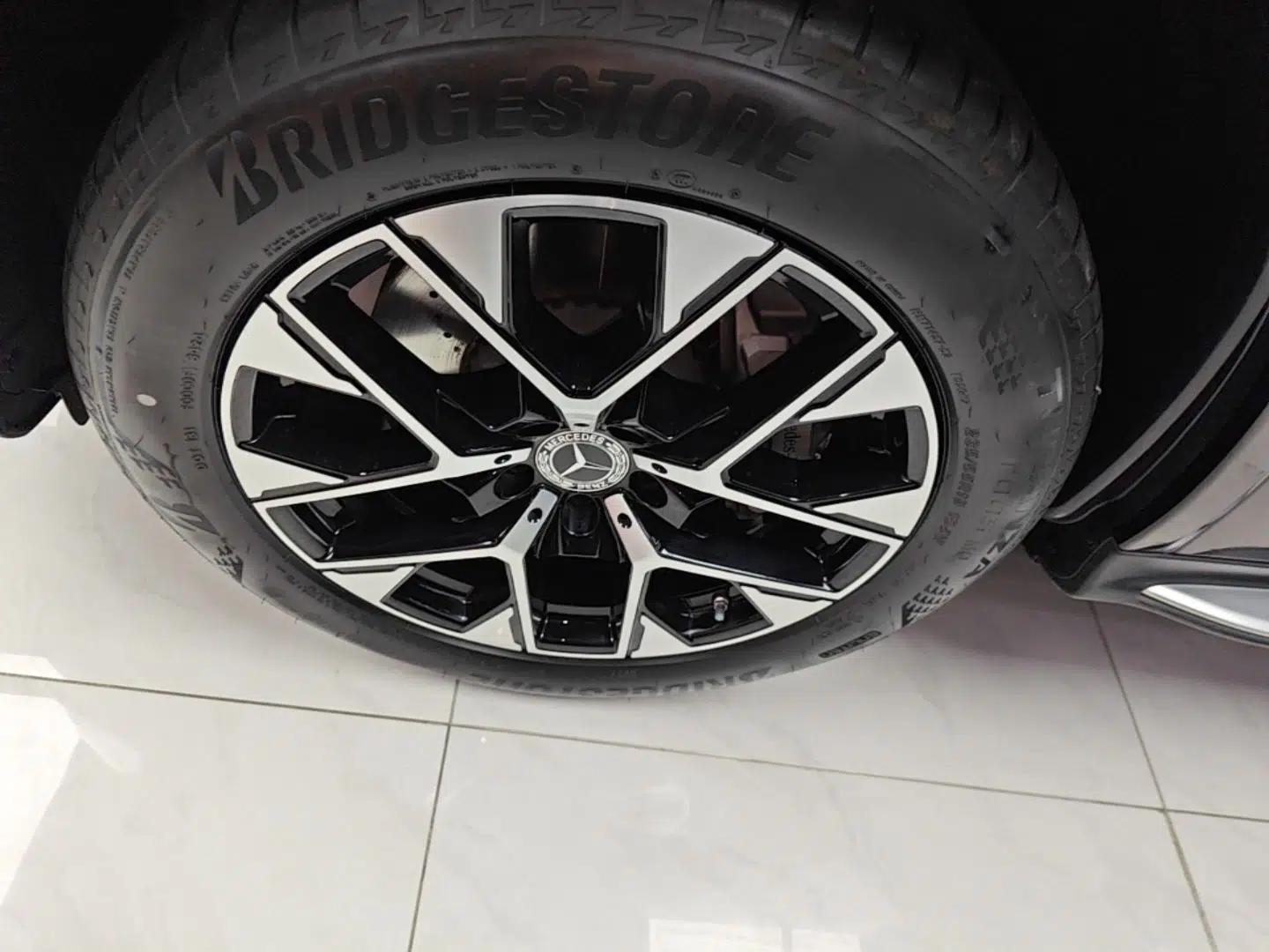 Mercedes-Benz GLC New Energy 2025 350 e L 4MATIC Collector's Edition — миниатюра 9