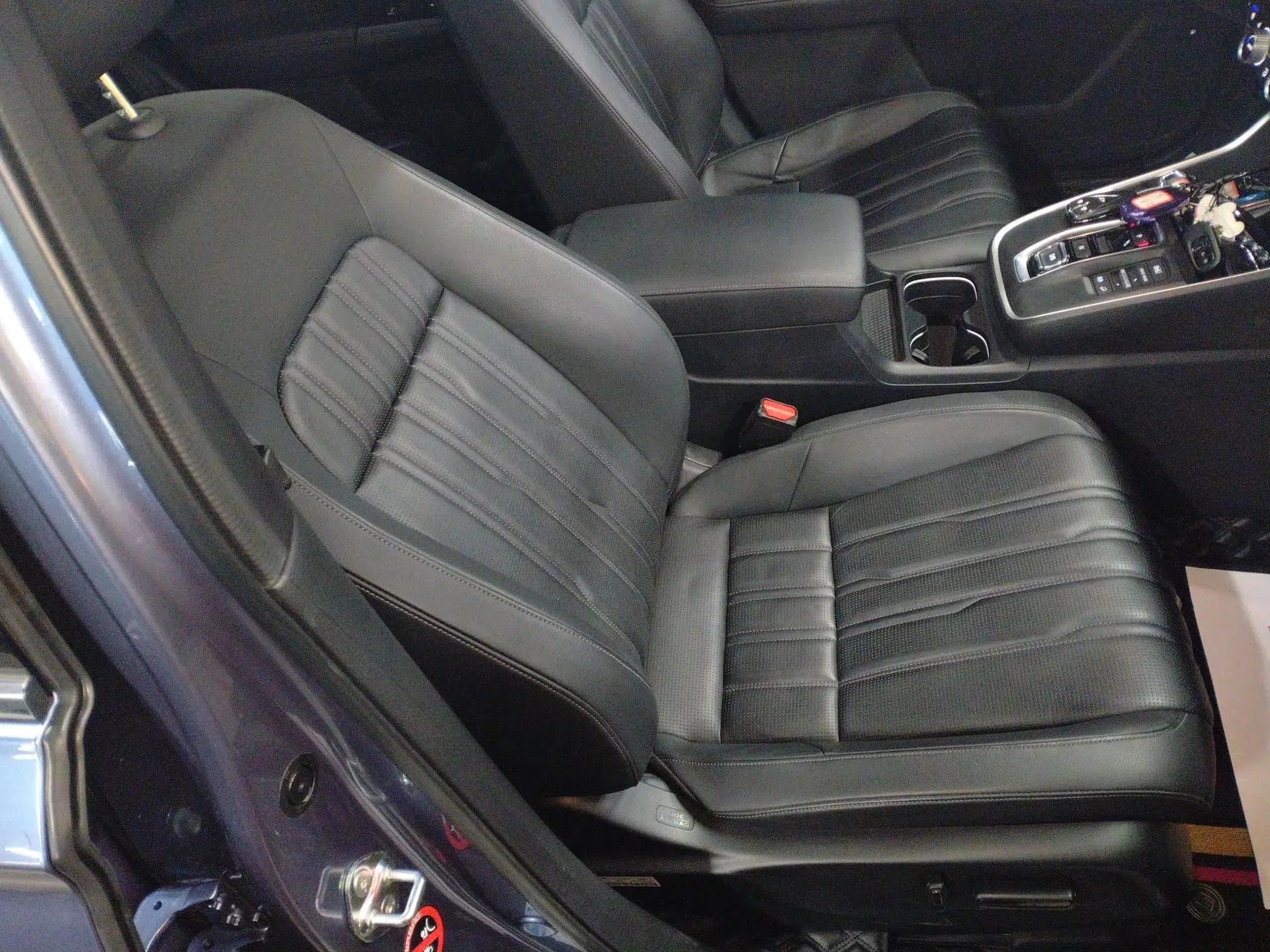 Honda Breeze New Energy 2023 ePHEV Ultimate Edition — миниатюра 23