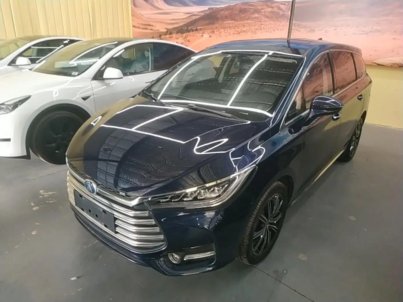 BYD Song MAX New Energy 2019 DM 1.5T Smart Connect Advanced 6-Seater China VI Standard — миниатюра 1