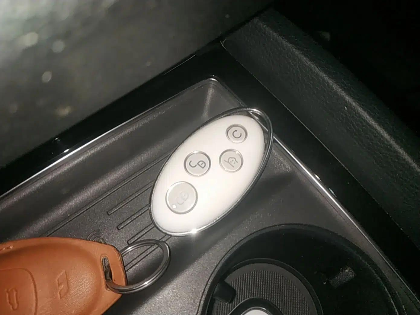 BYD Song MAX New Energy 2019 DM 1.5T Smart Connect Advanced 6-Seater China VI Standard — миниатюра 12