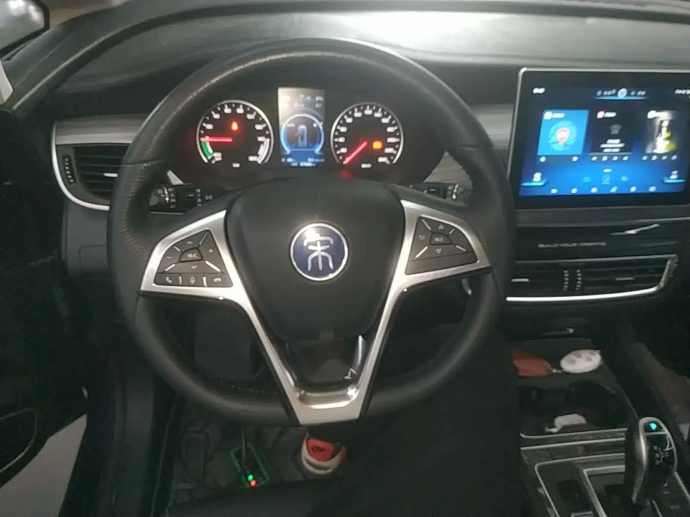 BYD Song MAX New Energy 2019 DM 1.5T Smart Connect Advanced 6-Seater China VI Standard — миниатюра 14
