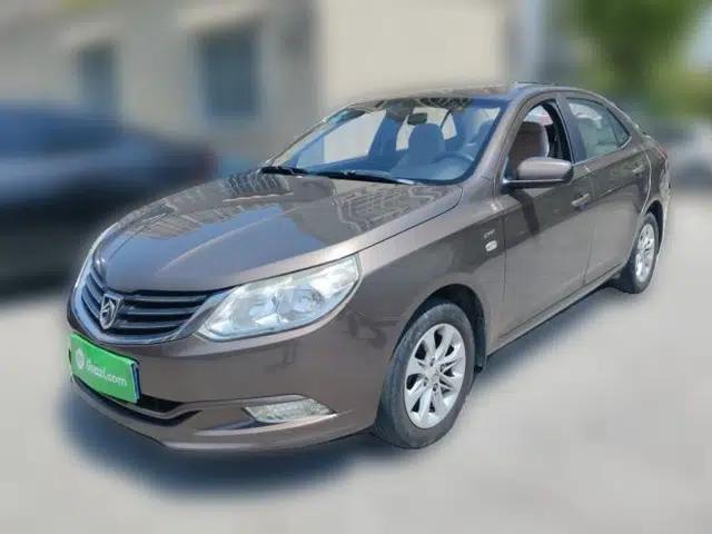 Baojun 630 2013 1.5L manual Entry-level trim