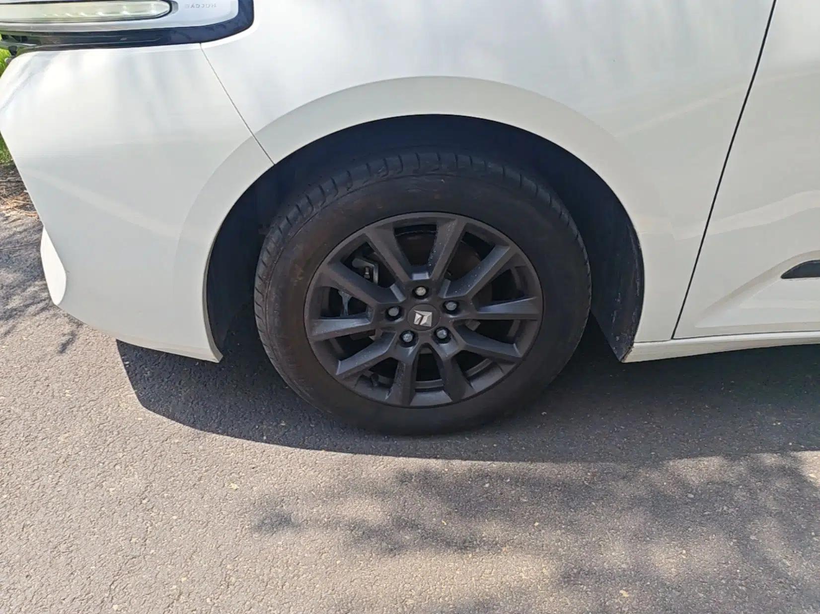 Baojun RC-5 2020 1.5L CVT Smart Elite Edition — миниатюра 8