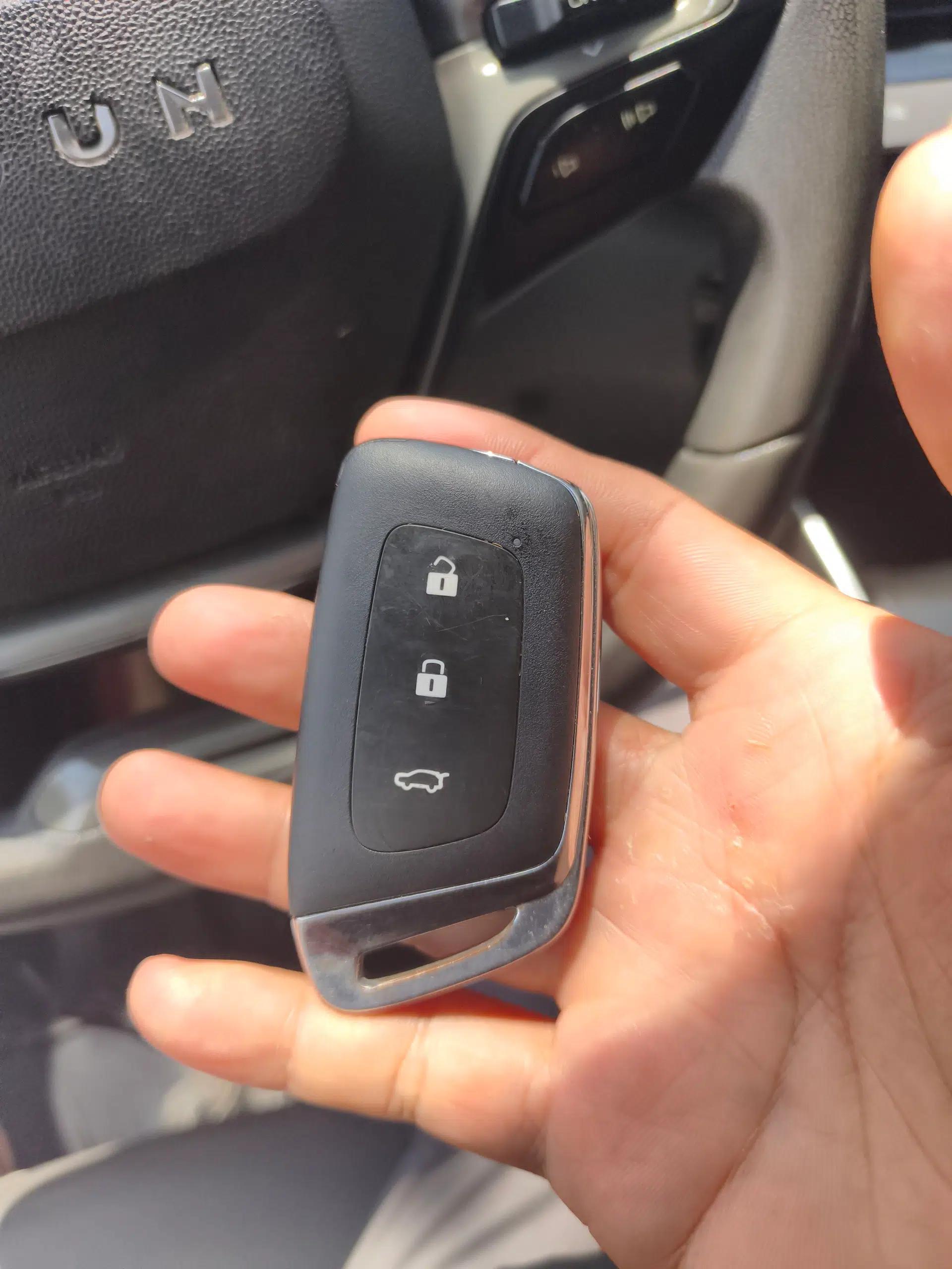 Baojun RC-5 2020 1.5L Manual Smart Luxury Edition — миниатюра 12