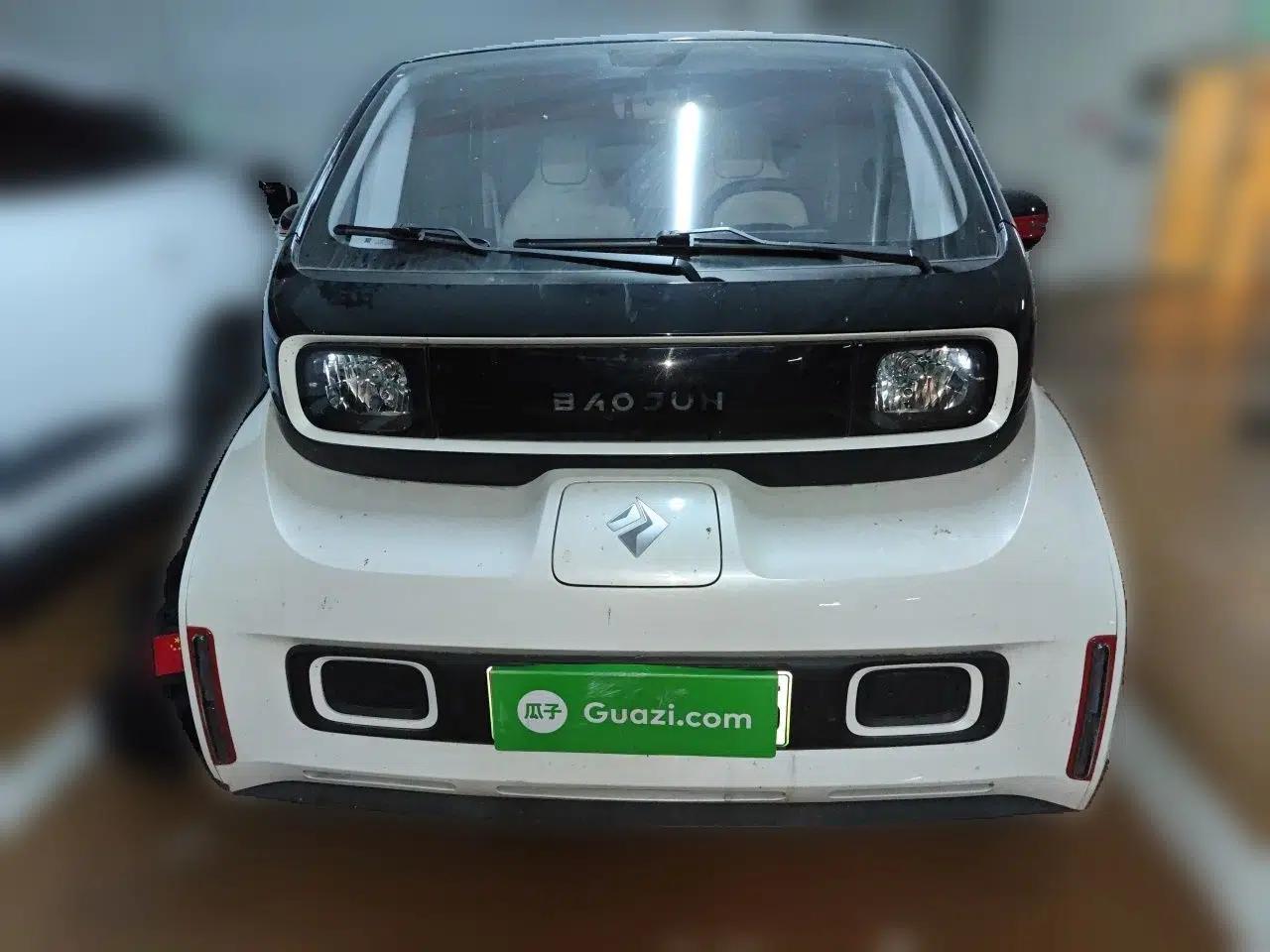 Baojun E300 2020 Plus Interstellar Smart Edition — миниатюра 2