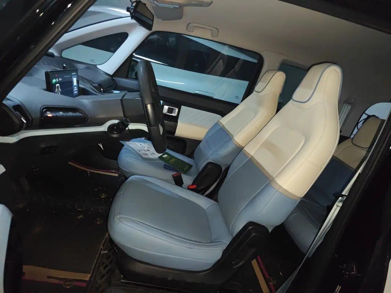 Baojun E300 2020 Plus Interstellar Smart Edition — миниатюра 16
