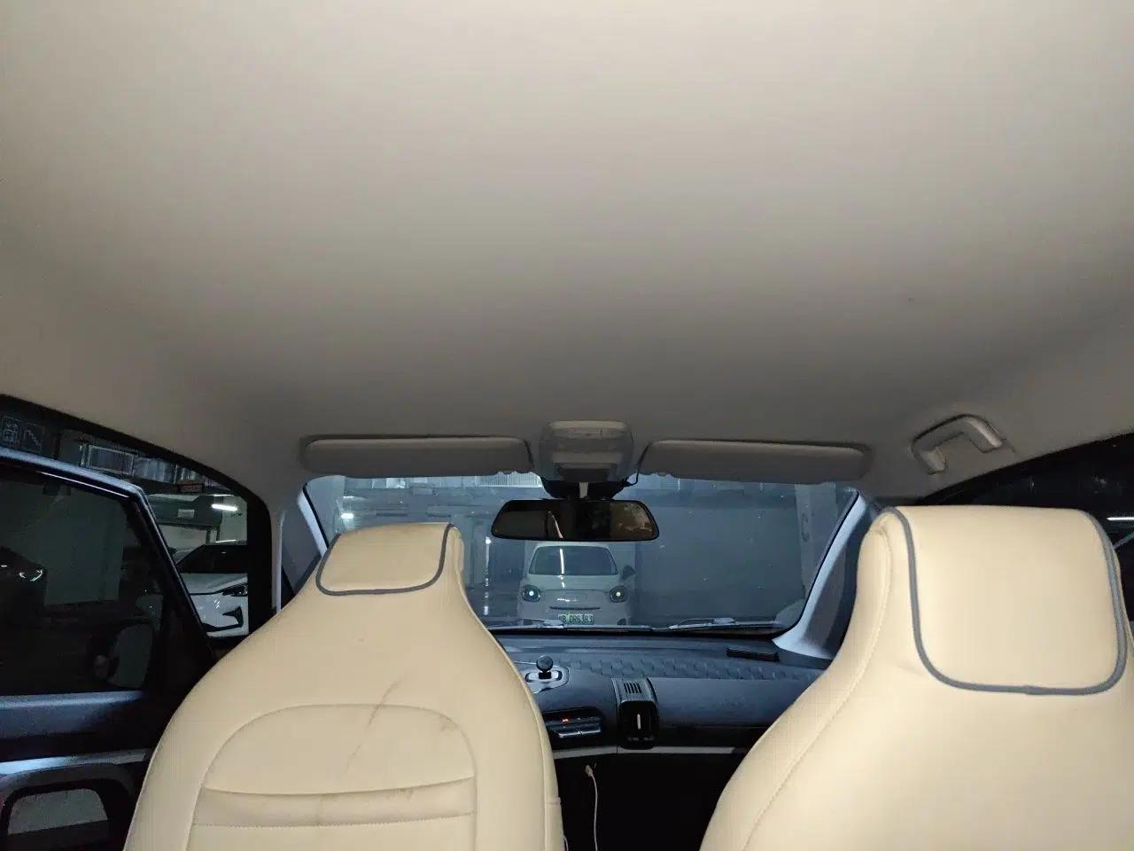 Baojun E300 2020 Plus Interstellar Smart Edition — миниатюра 19