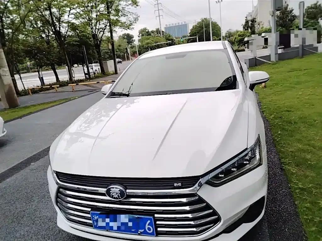 Qin Pro 2020 Super Edition 1.5TI Automatic Premium — миниатюра 3