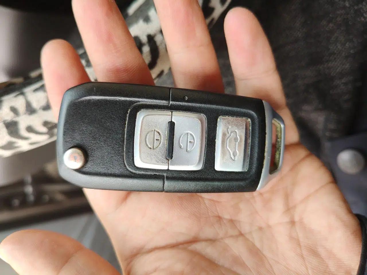 Bestune B30 2016 1.6L Automatic Premium Edition — миниатюра 9
