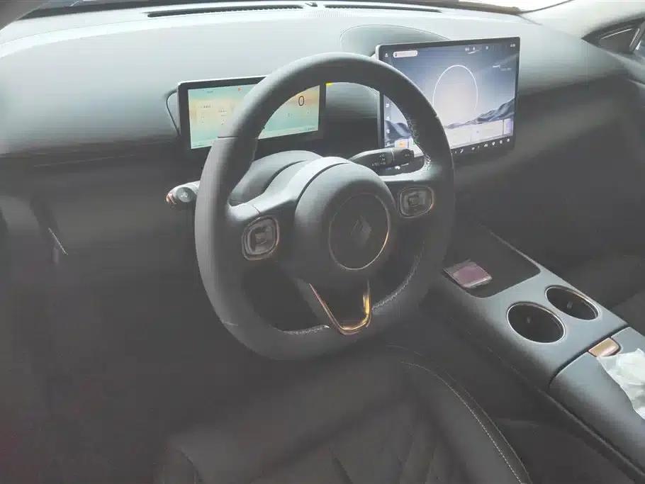 Baojun Enjoy 2025 Plug-in Hybrid 140km/h Special Edition — миниатюра 12