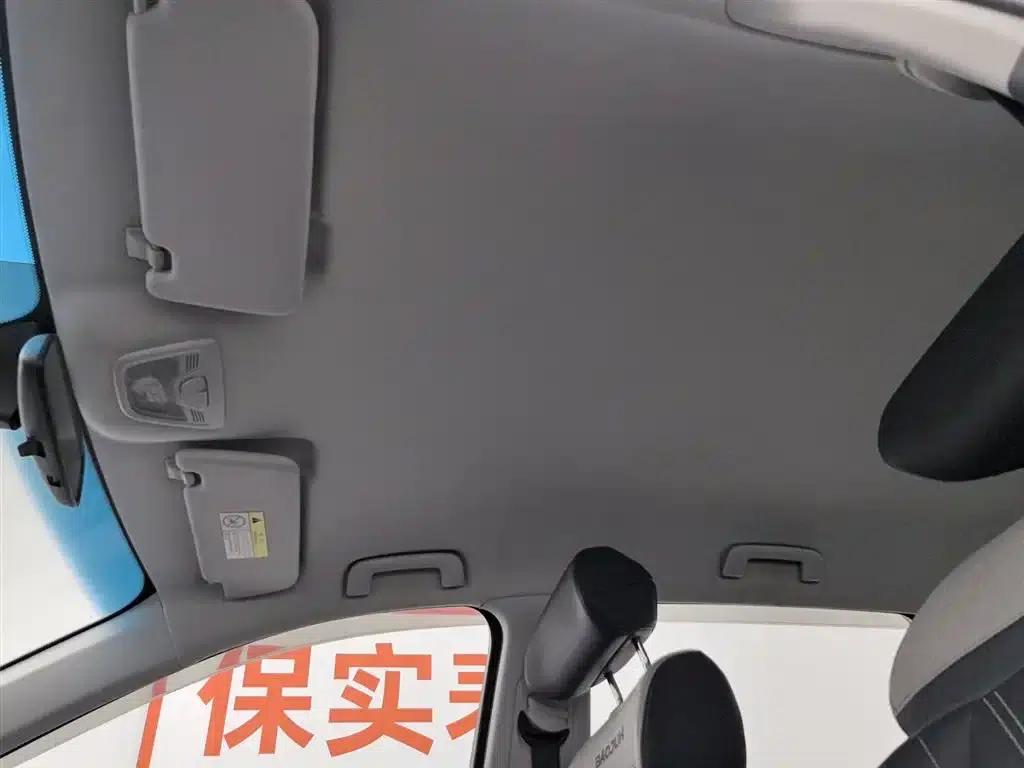 Baojun RM-5 2019 1.5T CVT 24-hour online luxury 6-seater — миниатюра 14