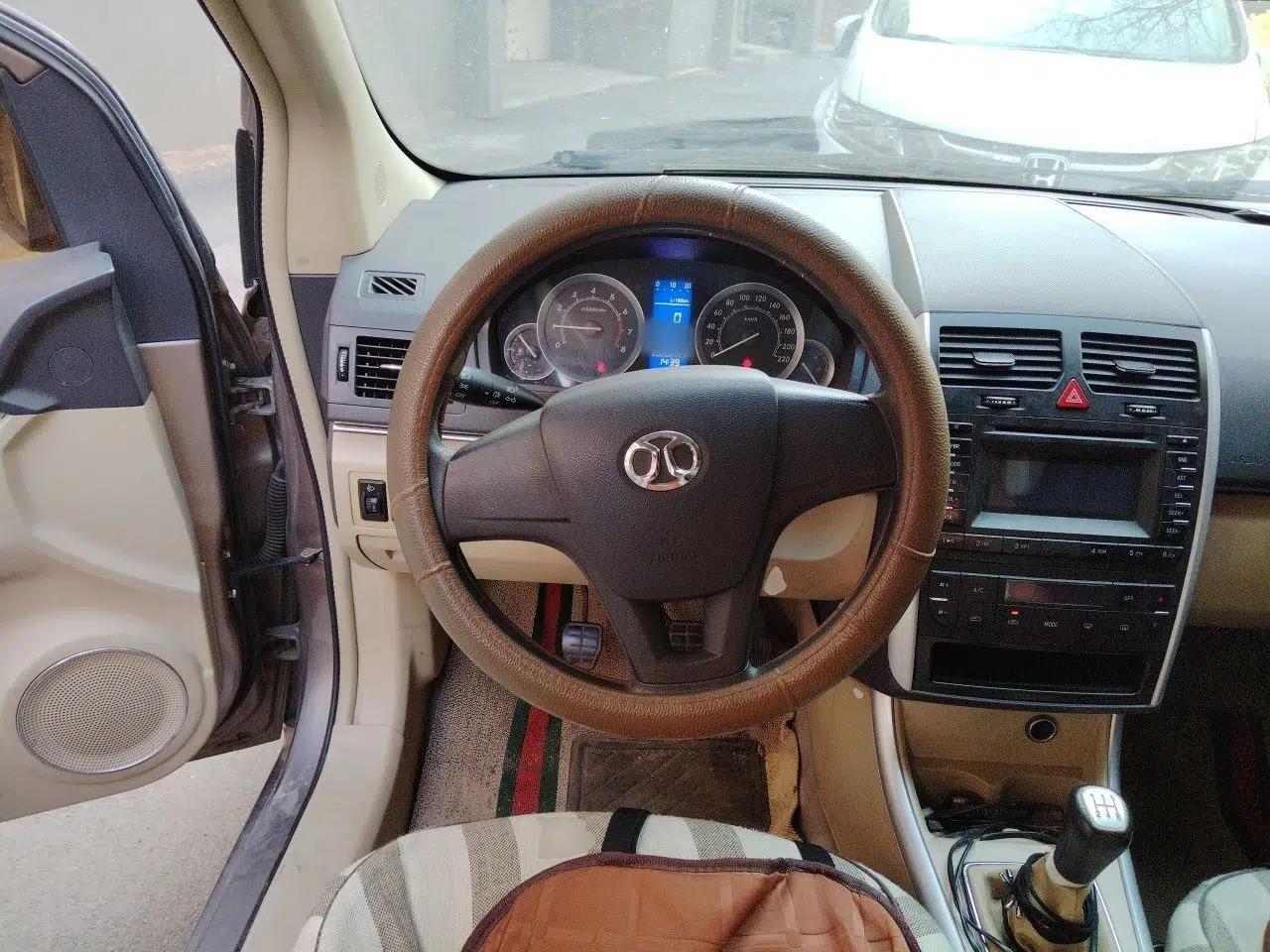 BAIC E Series 2012 Hatchback 1.3L Manual Liking Edition — миниатюра 11