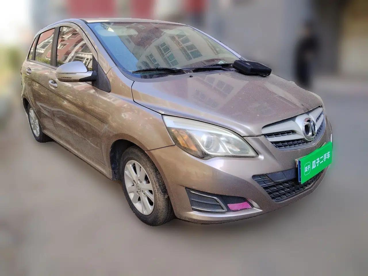 BAIC E Series 2012 Hatchback 1.3L Manual Liking Edition — миниатюра 3